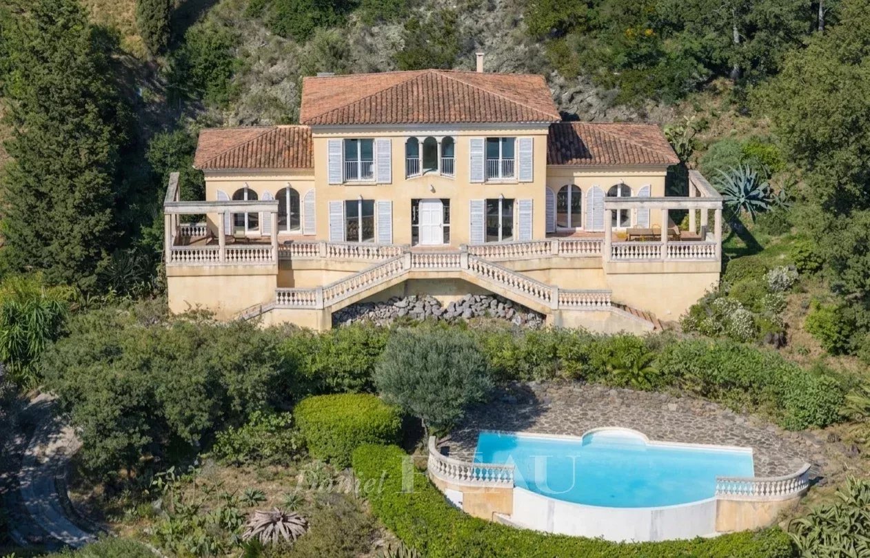 Sale Villa Rayol-Canadel-sur-Mer