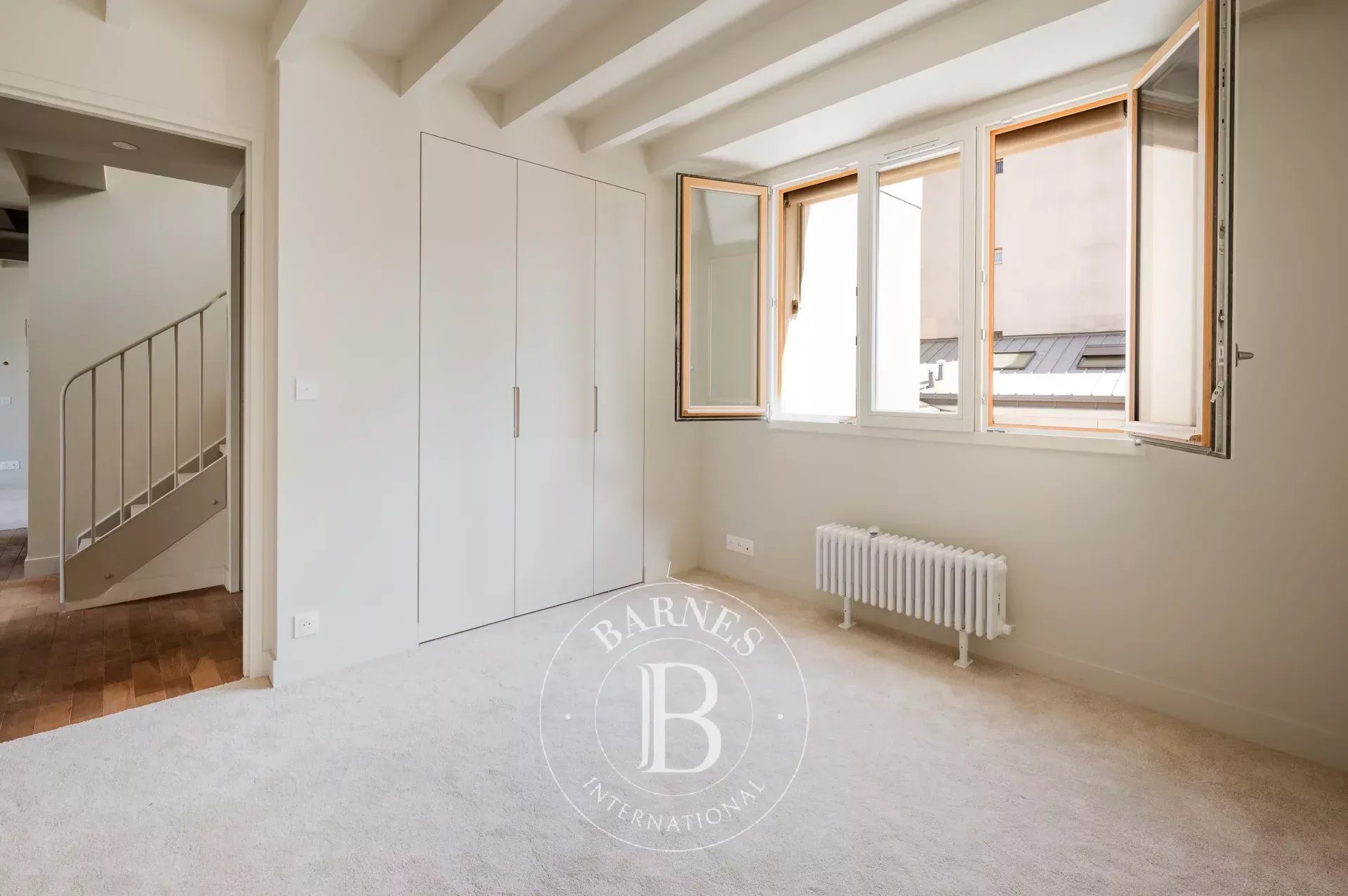 Clichy  - Duplex 3 Bedrooms - picture 9