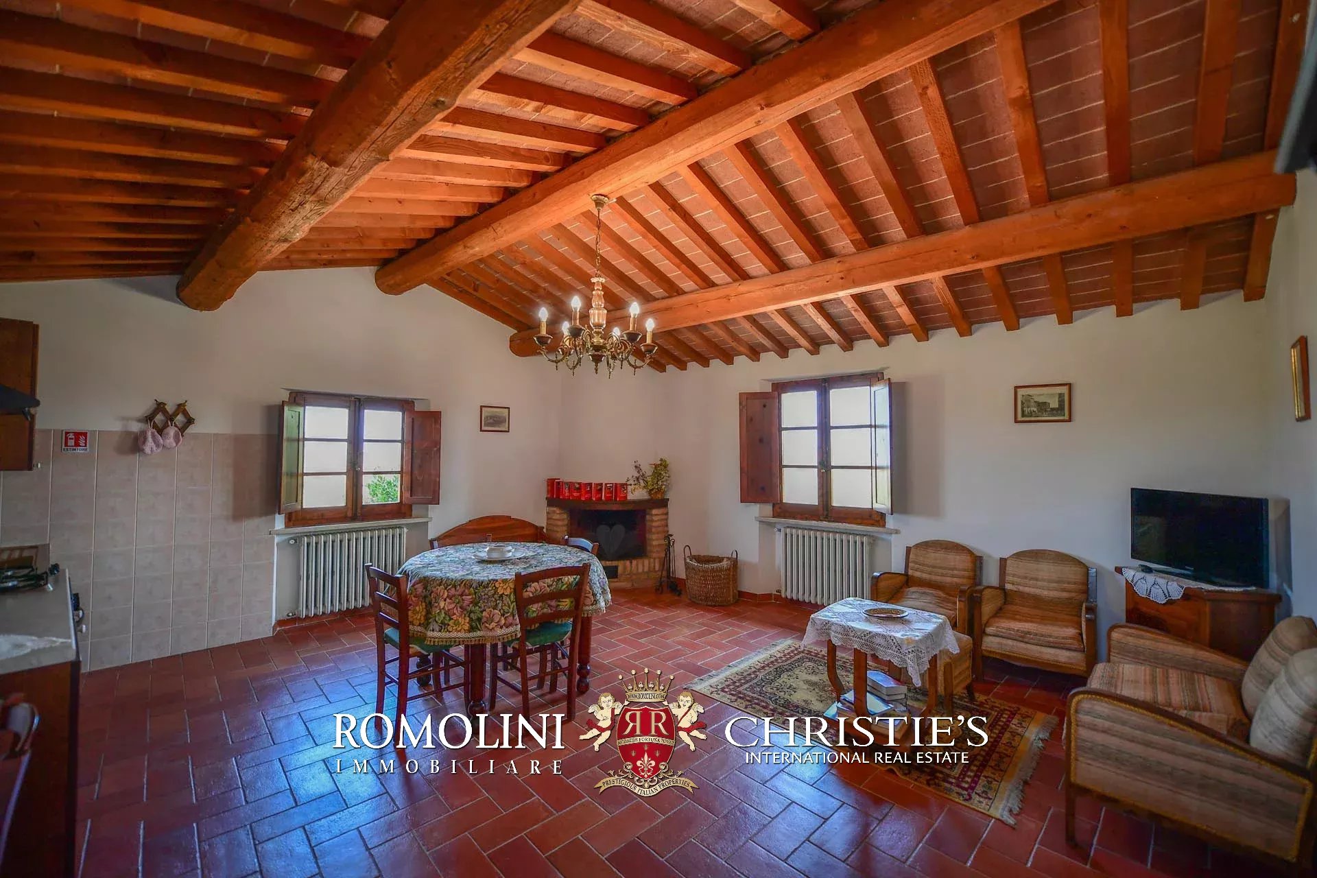 9 Bedroom Villa/Townhouse's Image 34