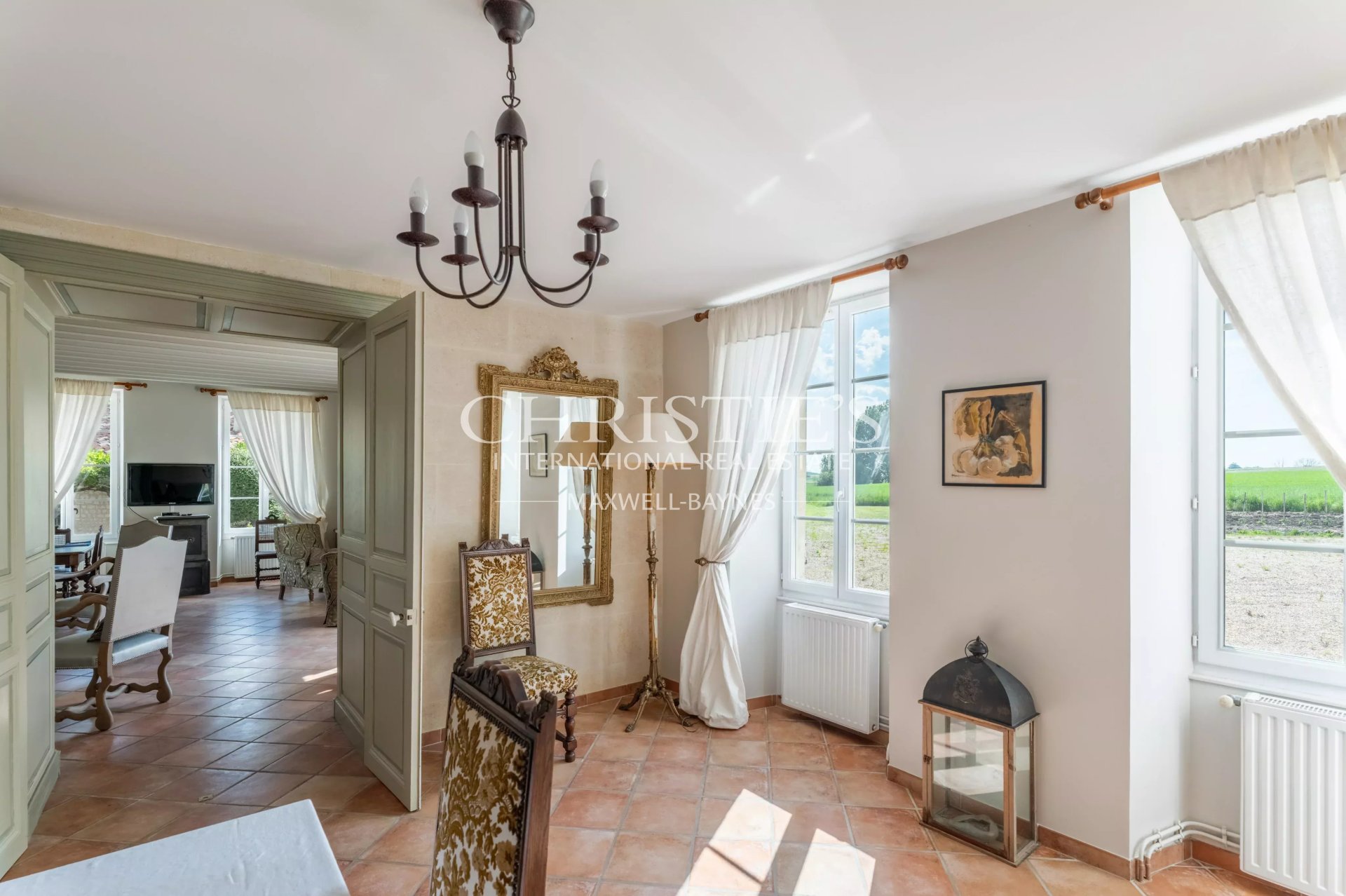 13 Bedroom Villa/Townhouse's Image 8