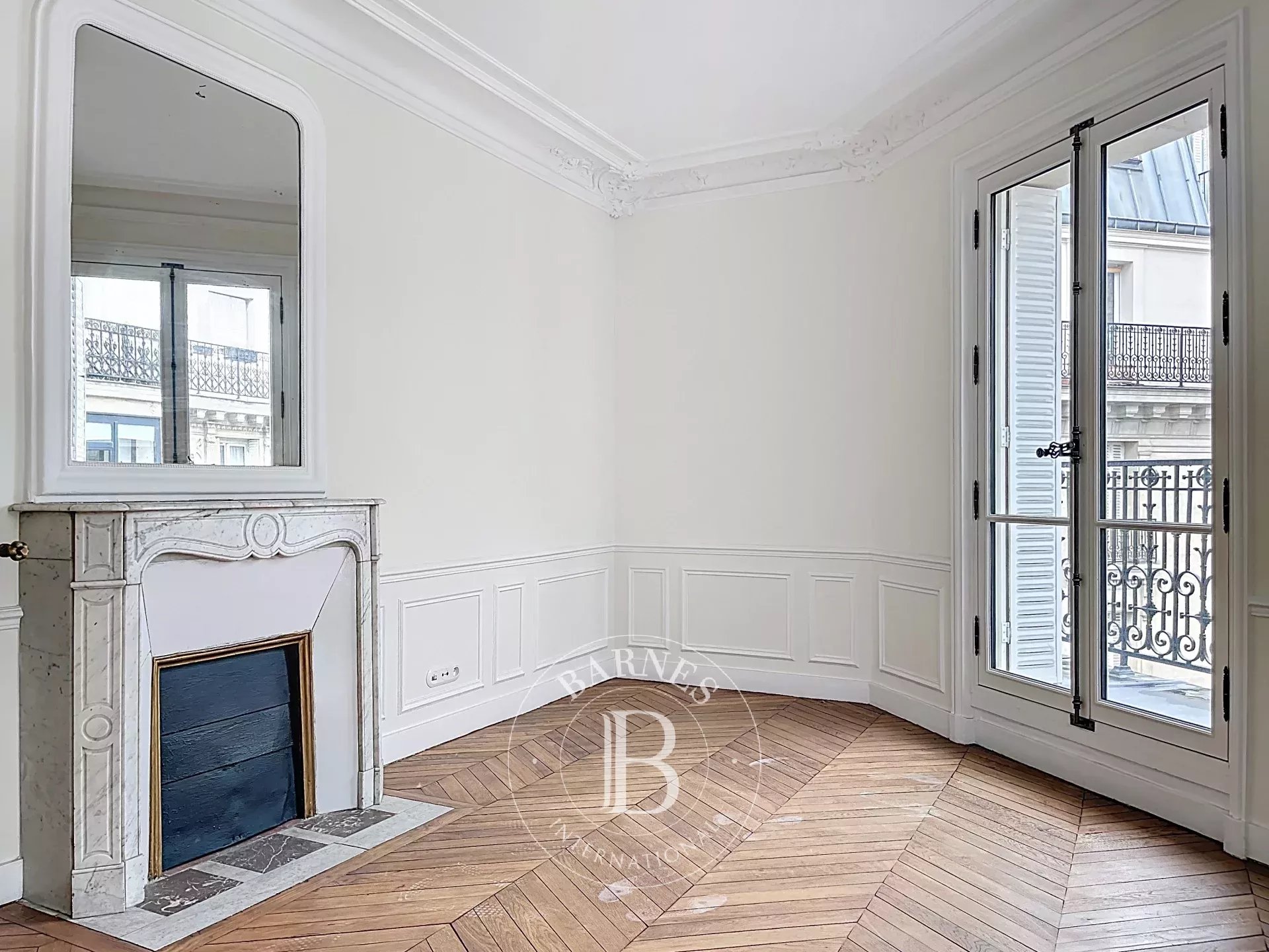 Daire Paris 18ème - picture 11