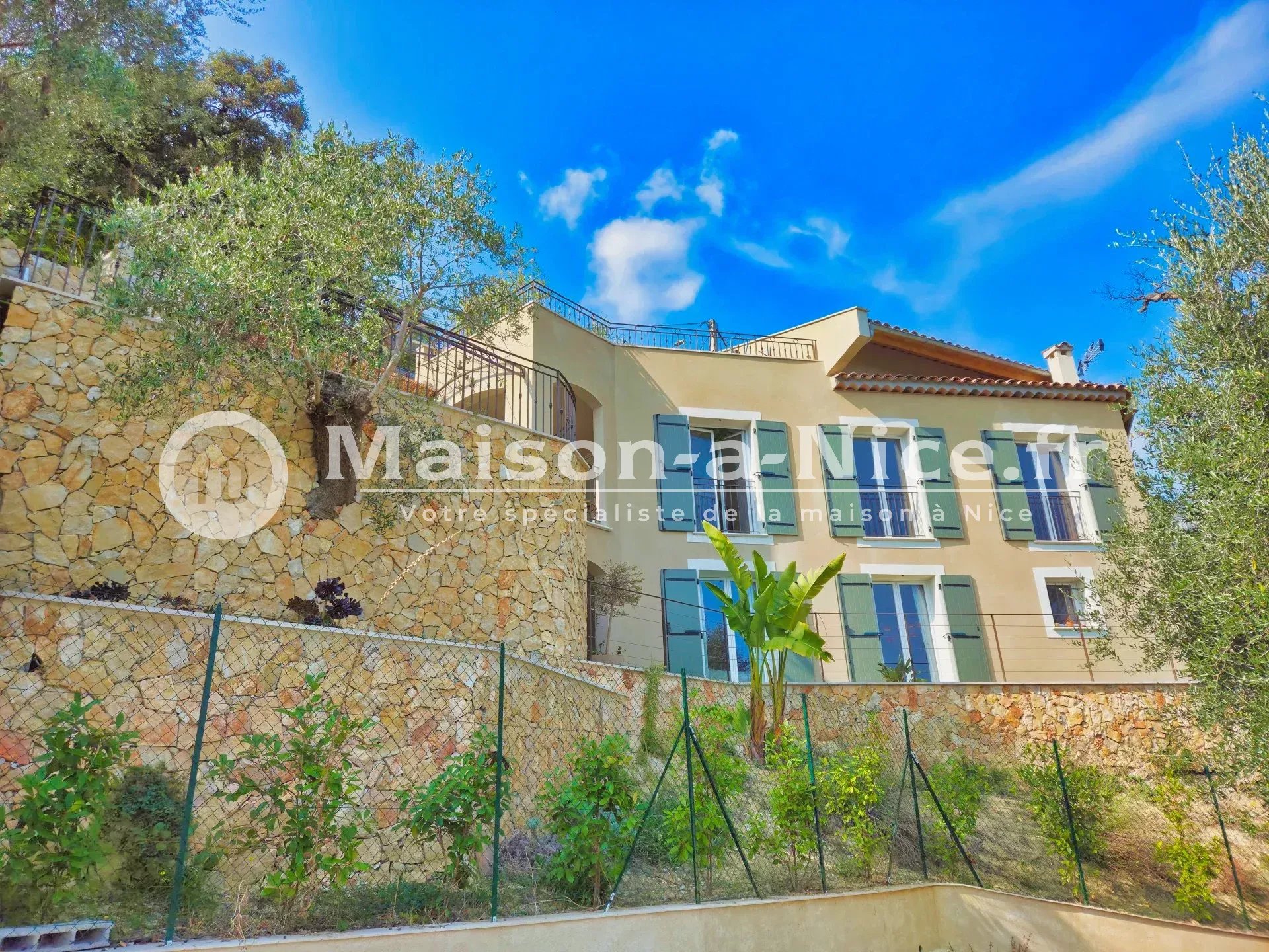 VILLA 5P  - AU CALME VUE DEGAGEE
