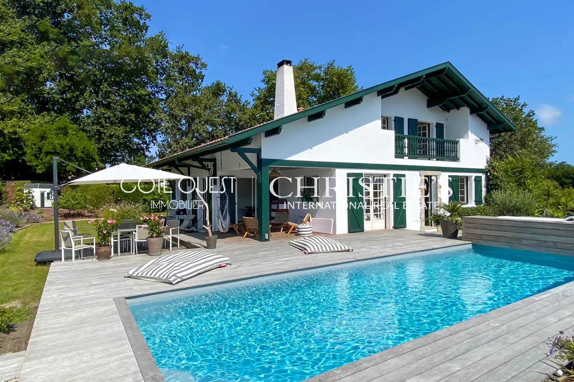 For sale Anglet - House with swimming pool next to Biarritz