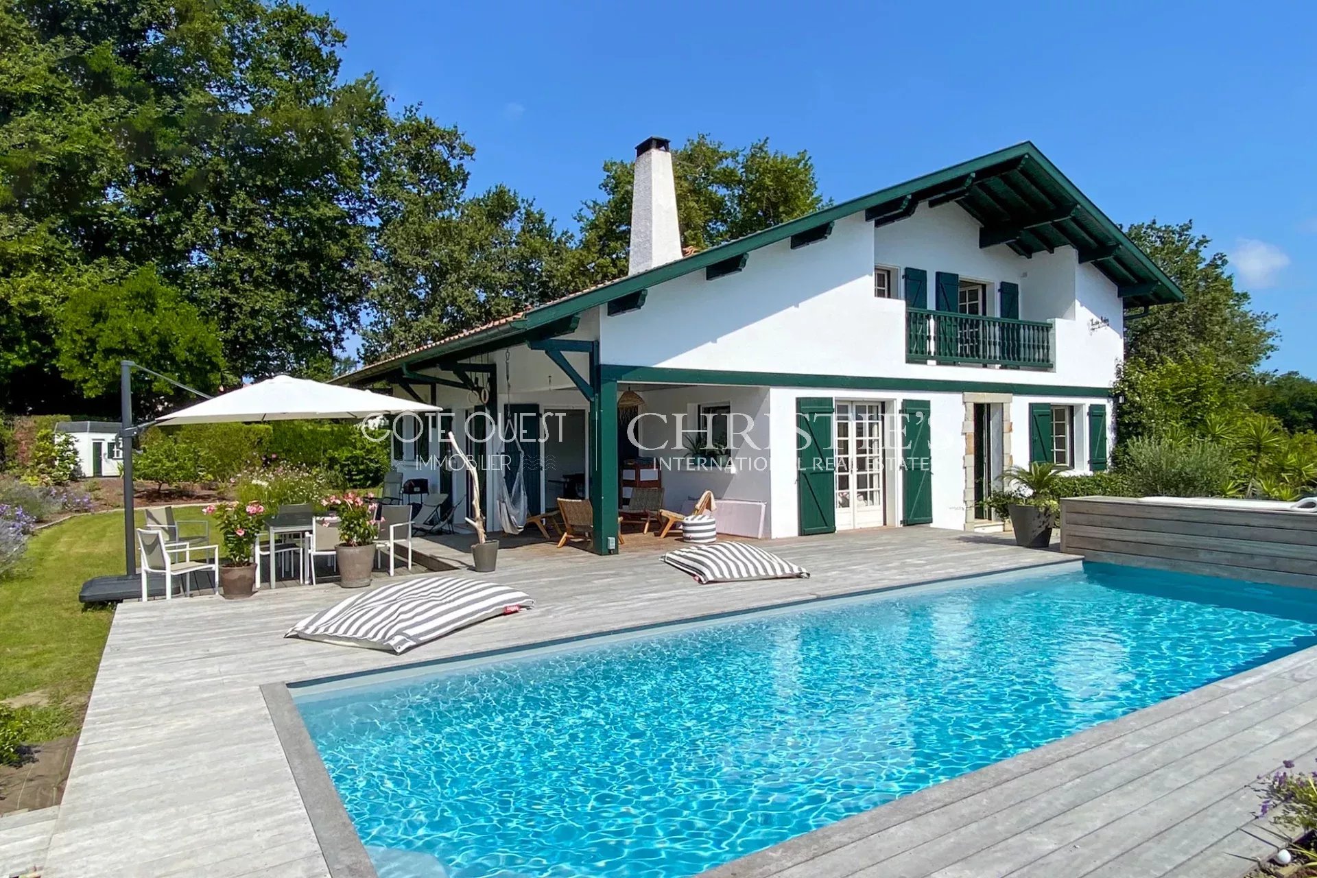 A vendre Anglet - Maison avec piscine au calme proche Biarritz