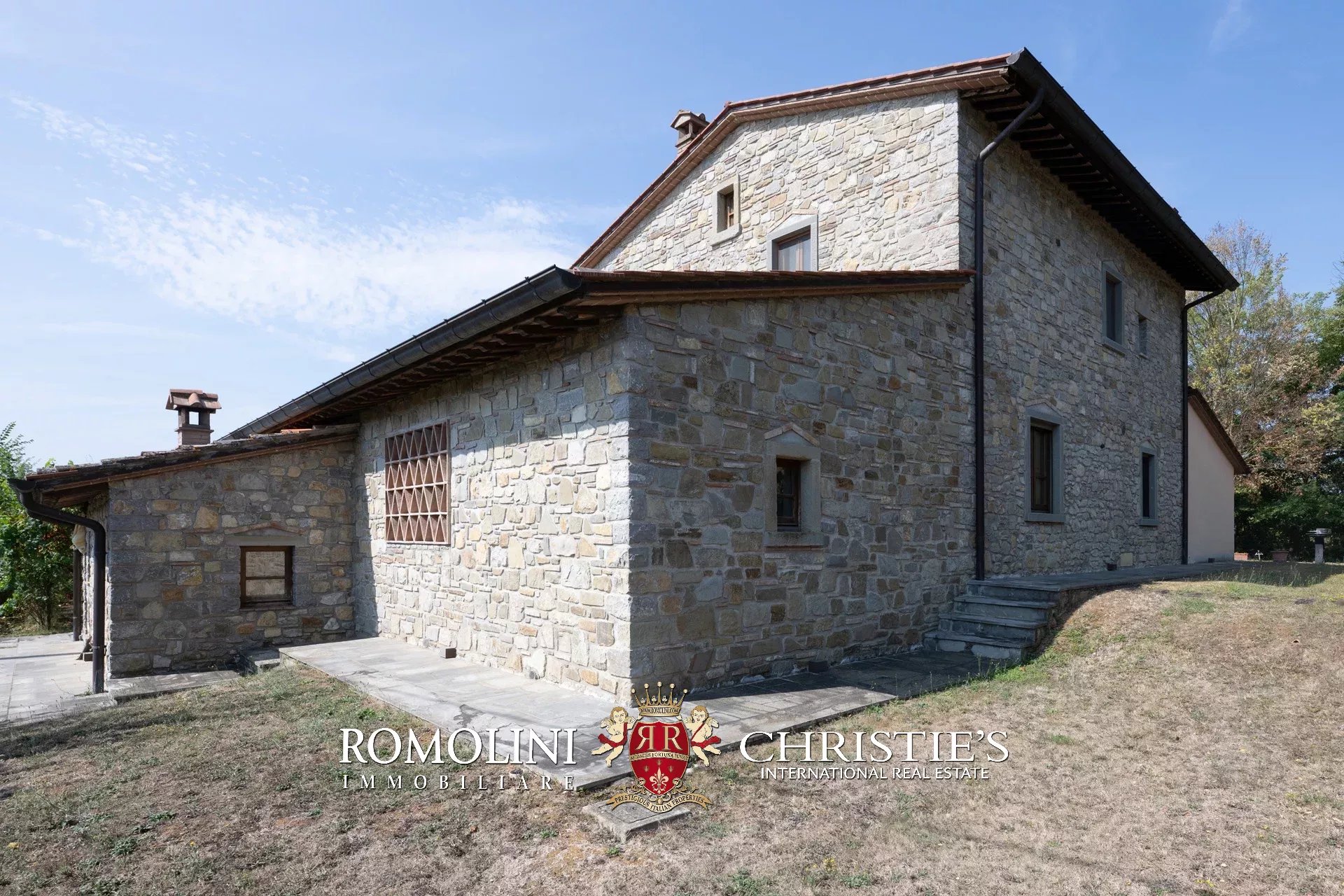 4 Bedroom Villa/Townhouse's Image 9