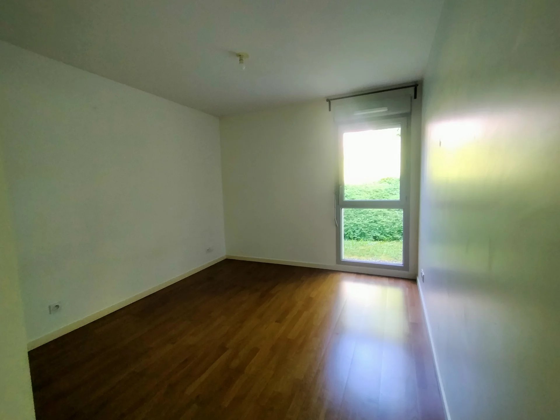 482322 Location Albigny-sur-Saône