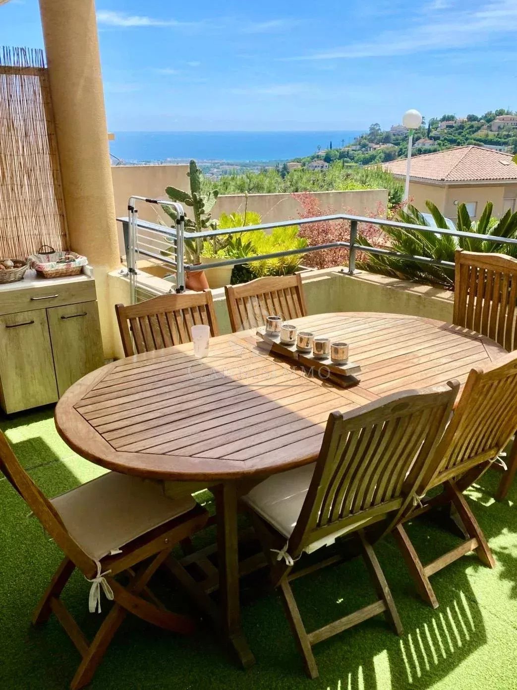 APPARTEMENT 4P VUE MER  MANDELIEU BELLE VUE