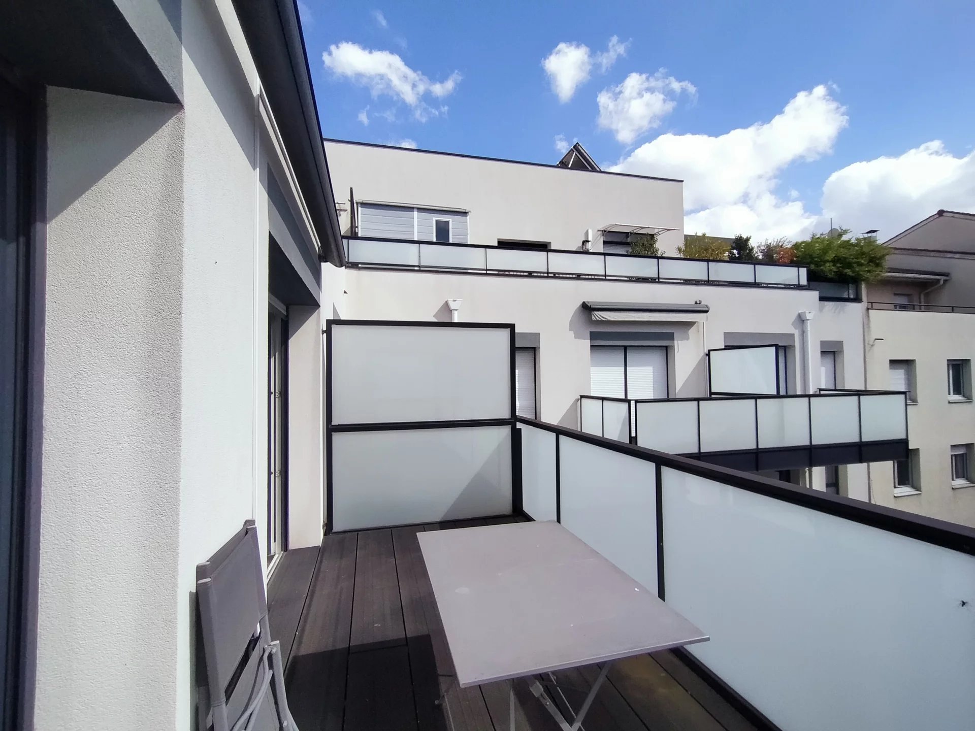 86839173 Location Lyon 3ème