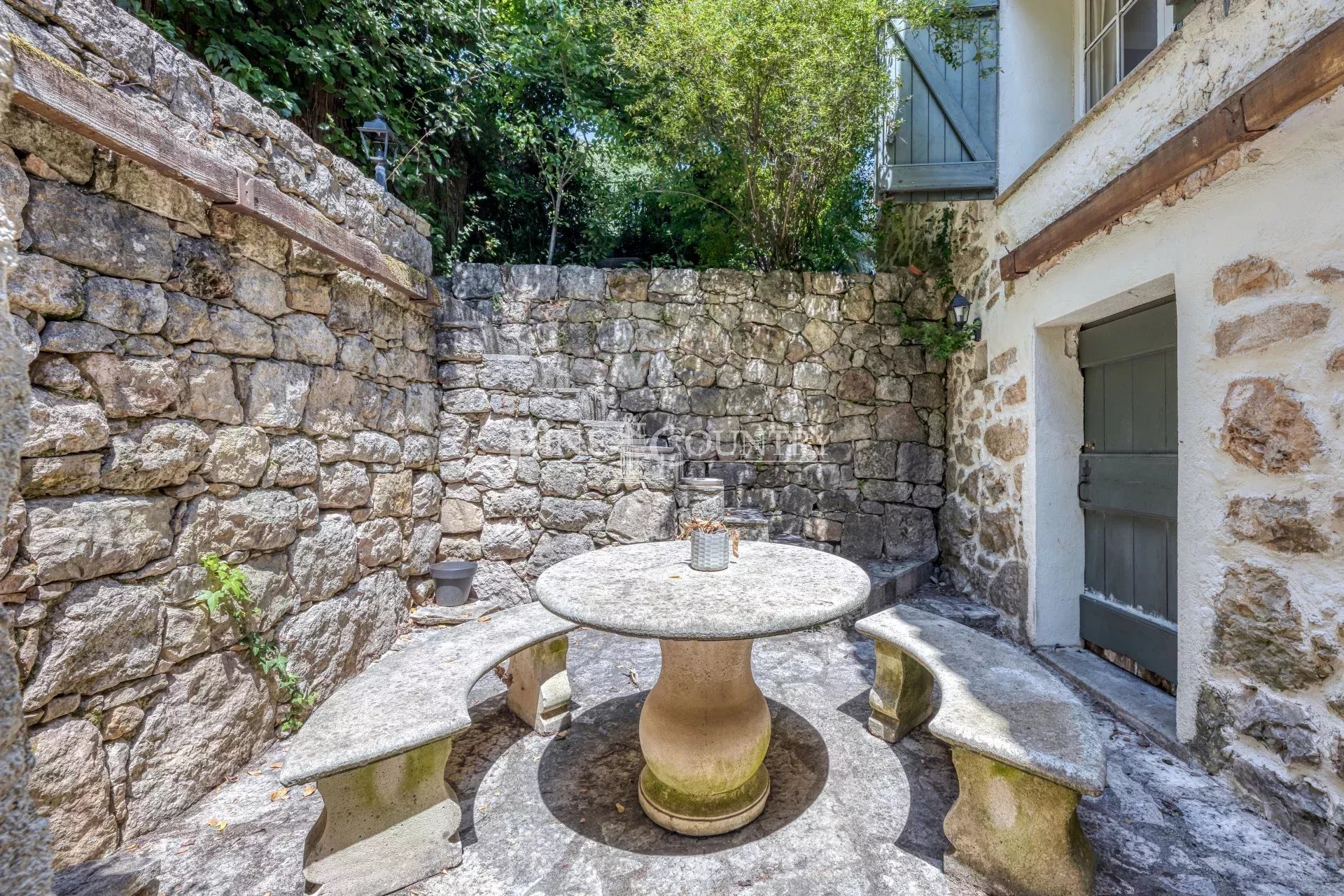 Photo of For Sale Stone property in Cabris