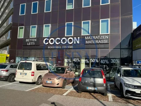 Negozio---Locale-commerciale-in-affitto---Bolzano-3