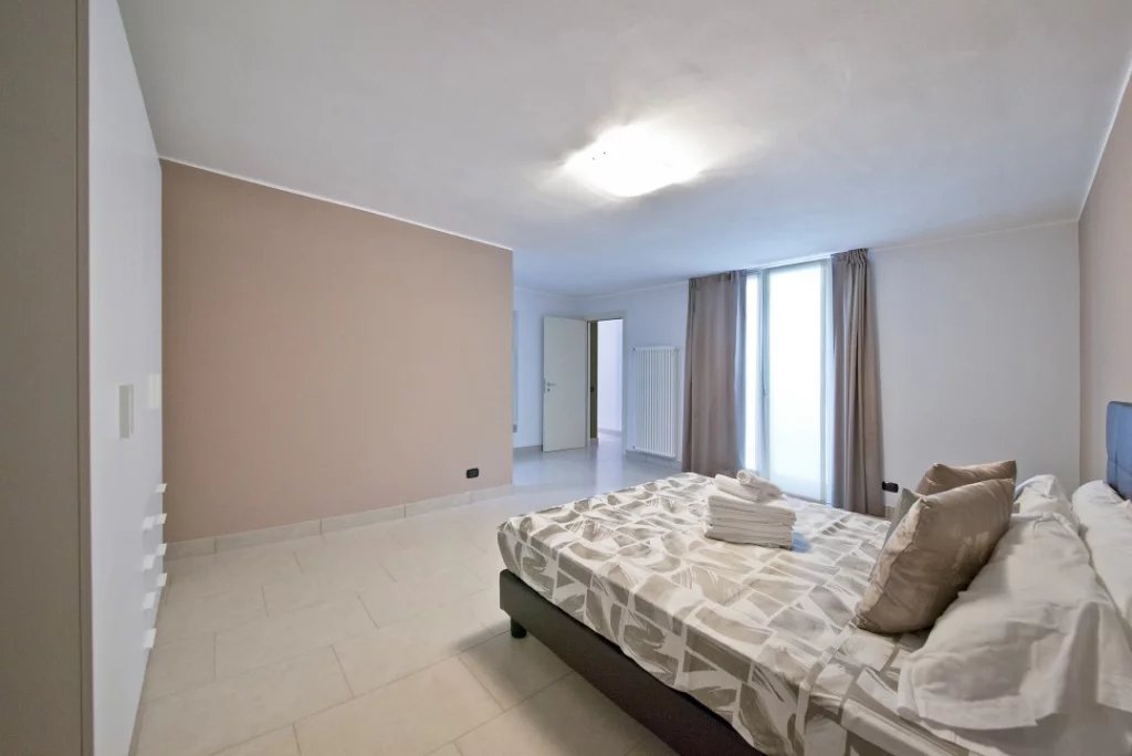 Villa à Menaggio, localité Croce - picture 14