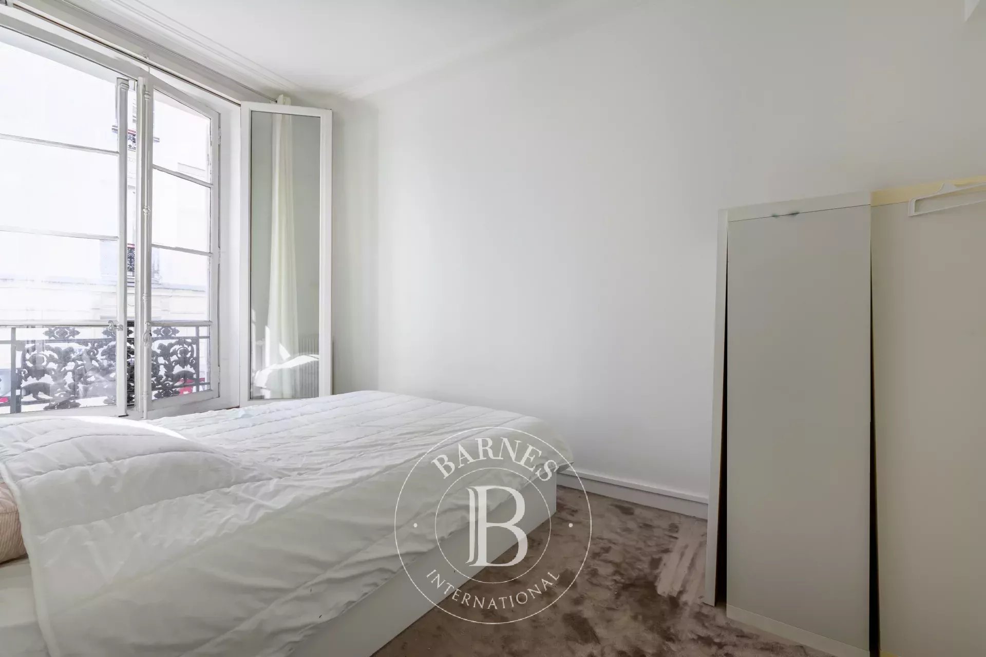 Daire Paris 4ème - picture 7