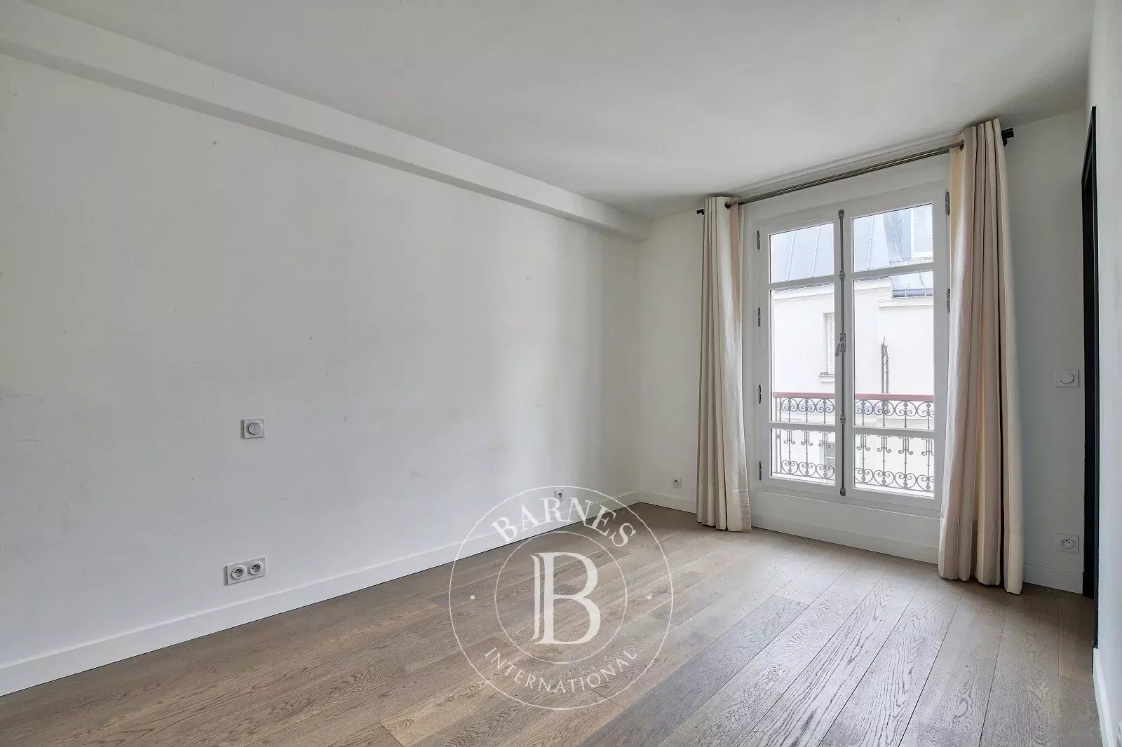 Daire Paris 16ème - picture 7