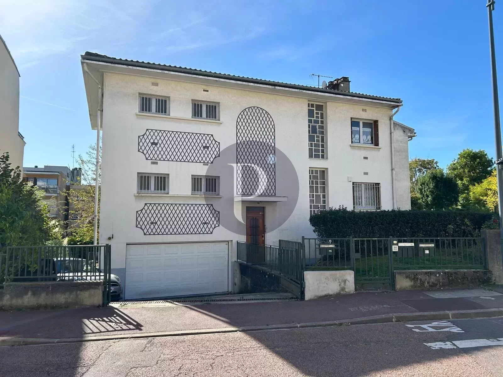 vente-immeuble-8-pieces-sceaux-86363186