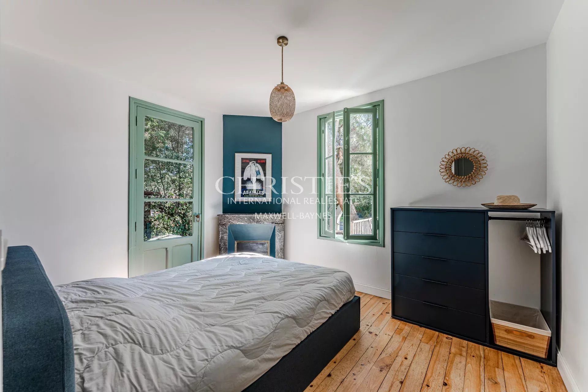 6 Bedroom Villa/Townhouse's Image 7