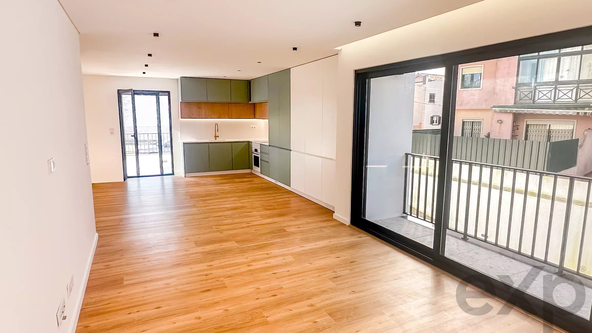 Modern 2-bedroom apartment in Alcabideche 86651620 image 43
