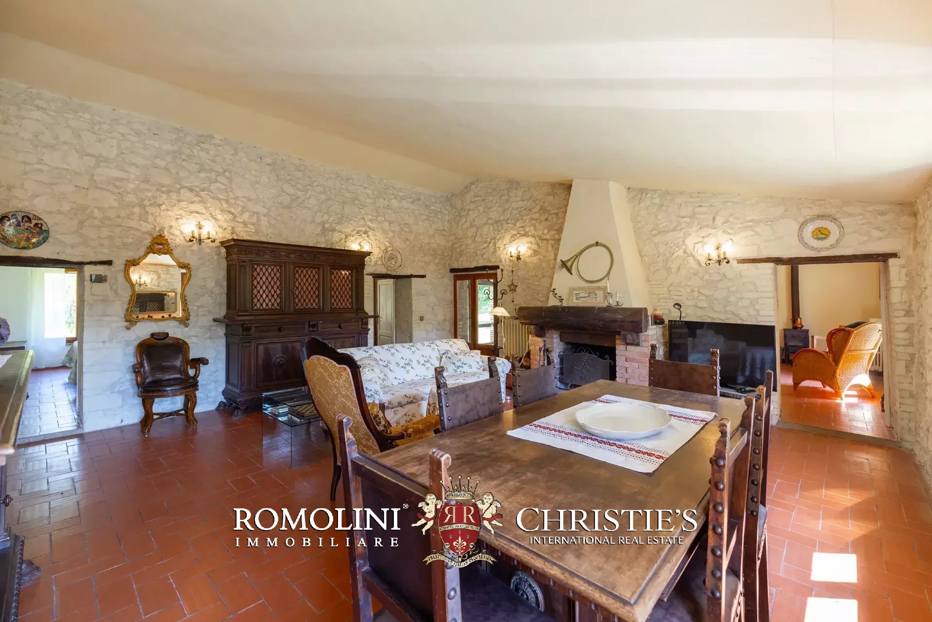 3 Bedroom Villa/Townhouse's Image 34
