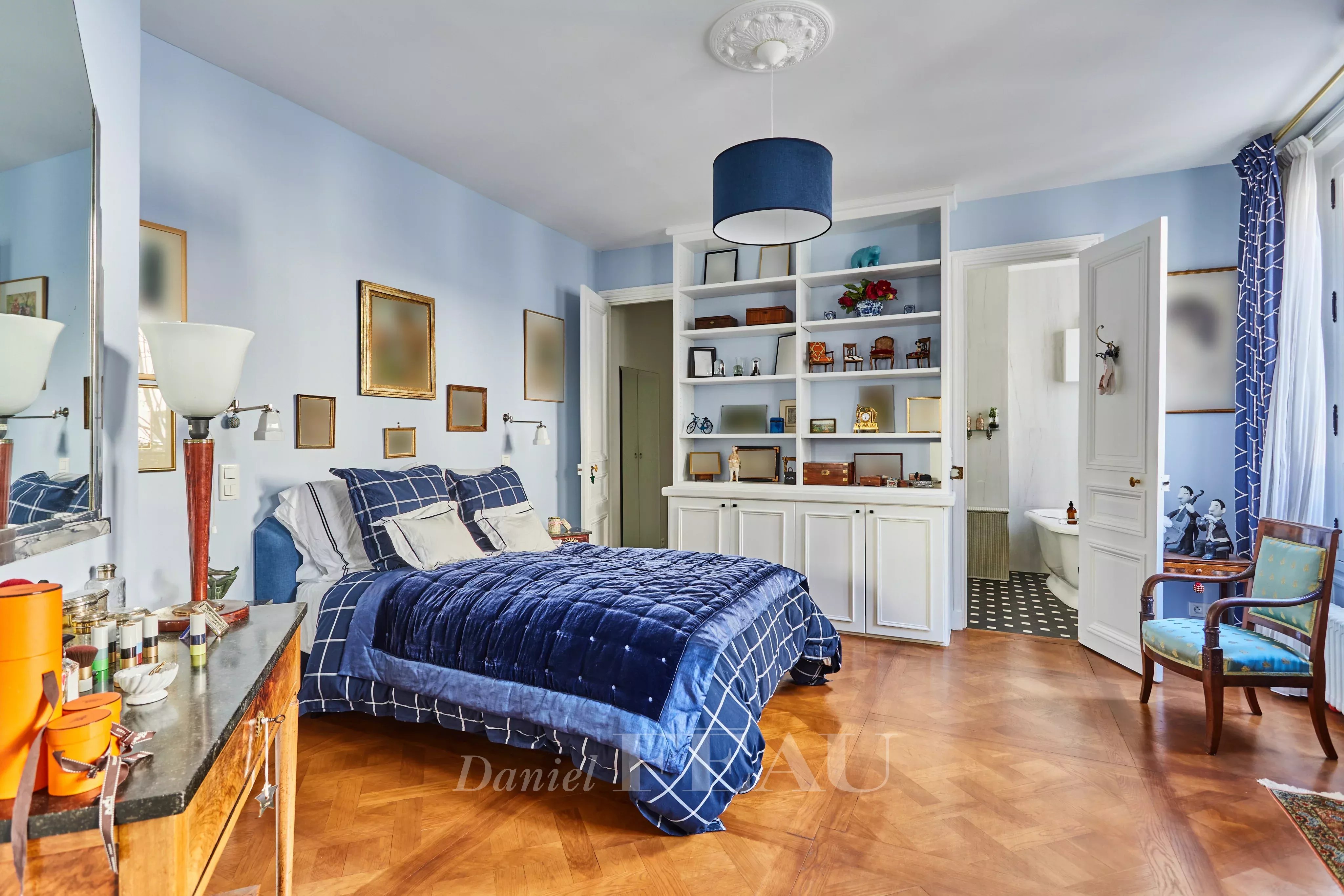 Suite parentale avec salle de bains et dressing