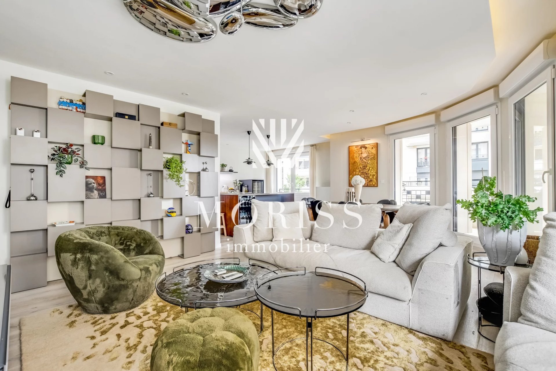 3 pièces Haut-de-gamme / 89m2 / Balcon / Parking / Les Docks - C - Image Array