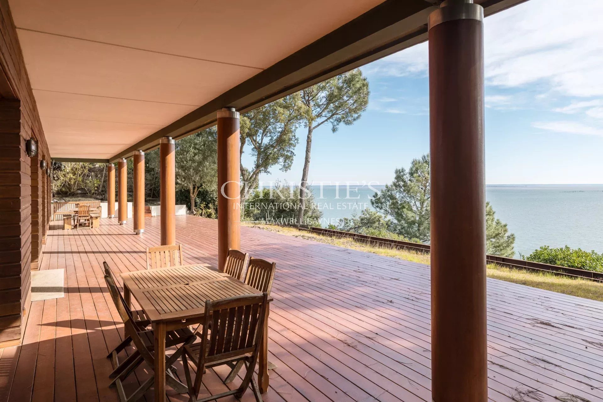 Villa en 1ère ligne au Cap Ferret