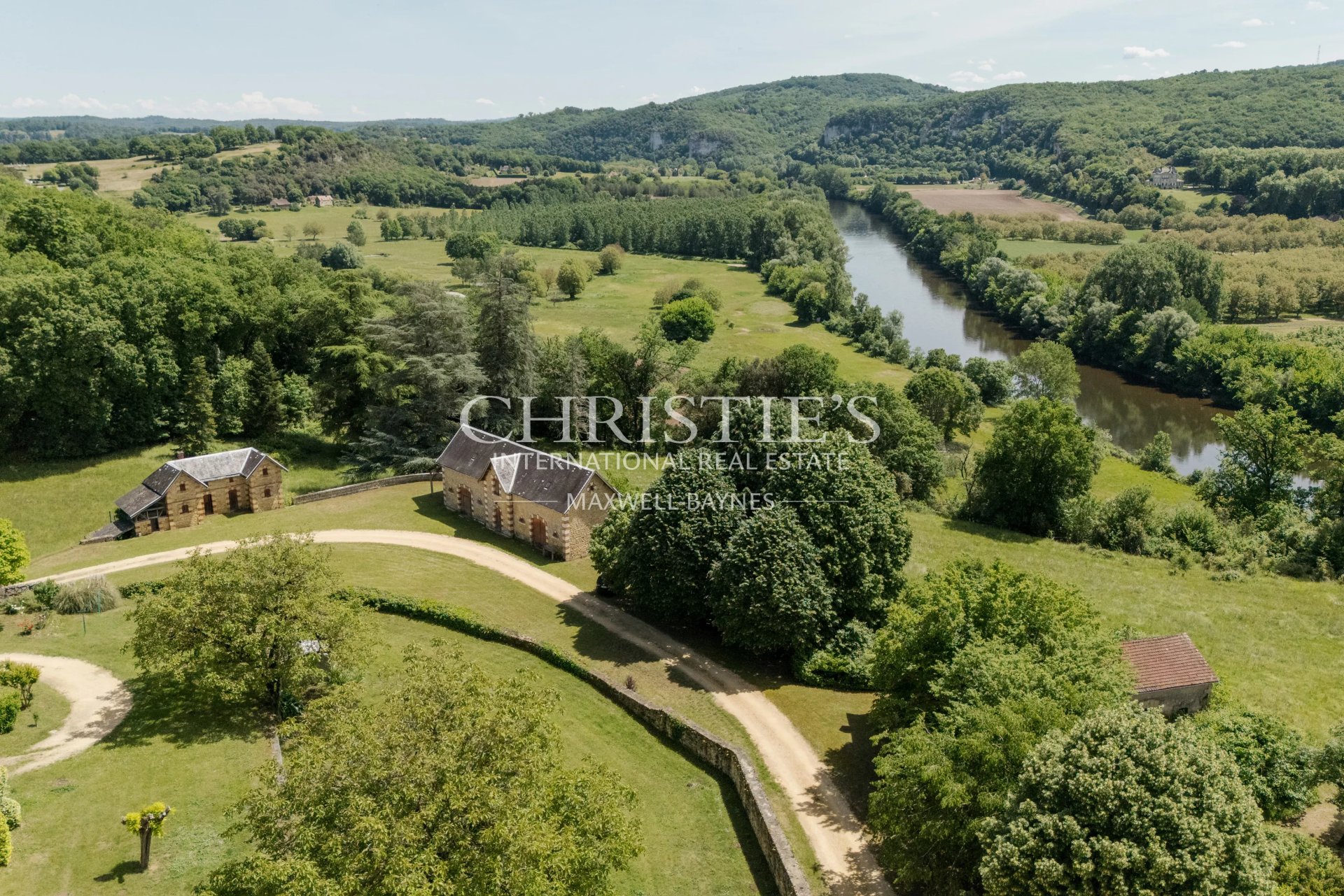11 Bedroom Chateau's Image 3