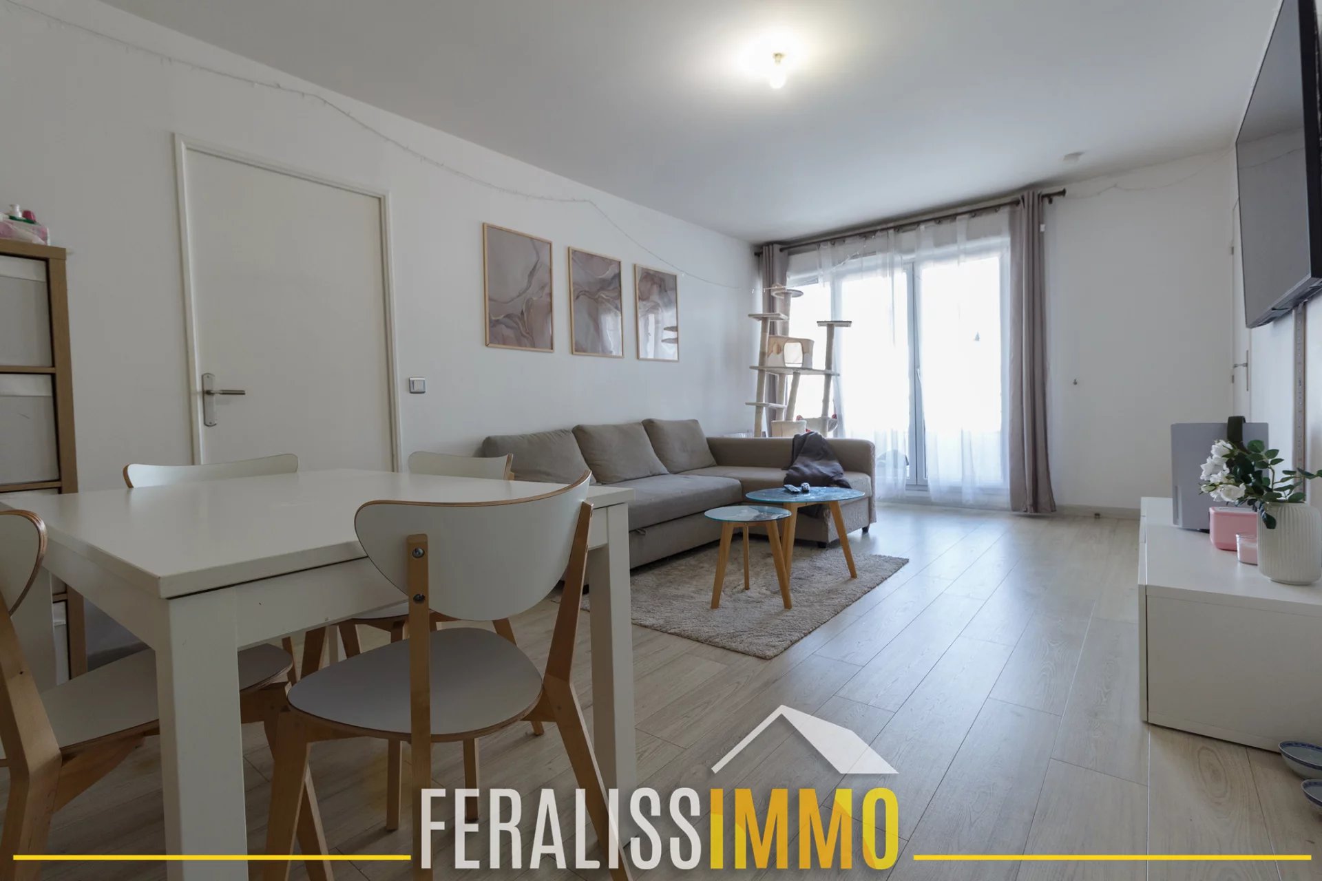  Lumineux appartement F3 avec terrasse !
