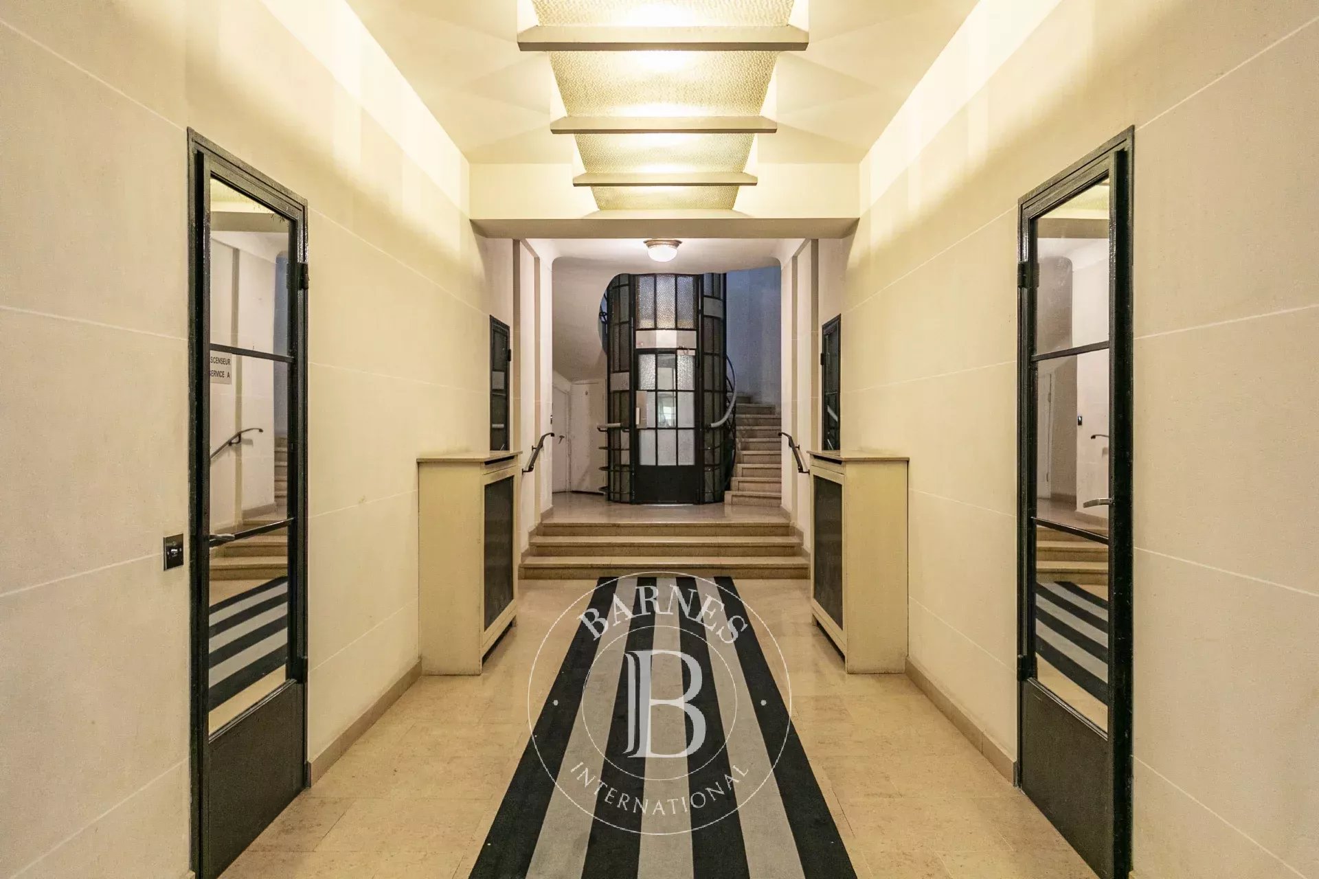 Daire Paris 7ème - picture 9