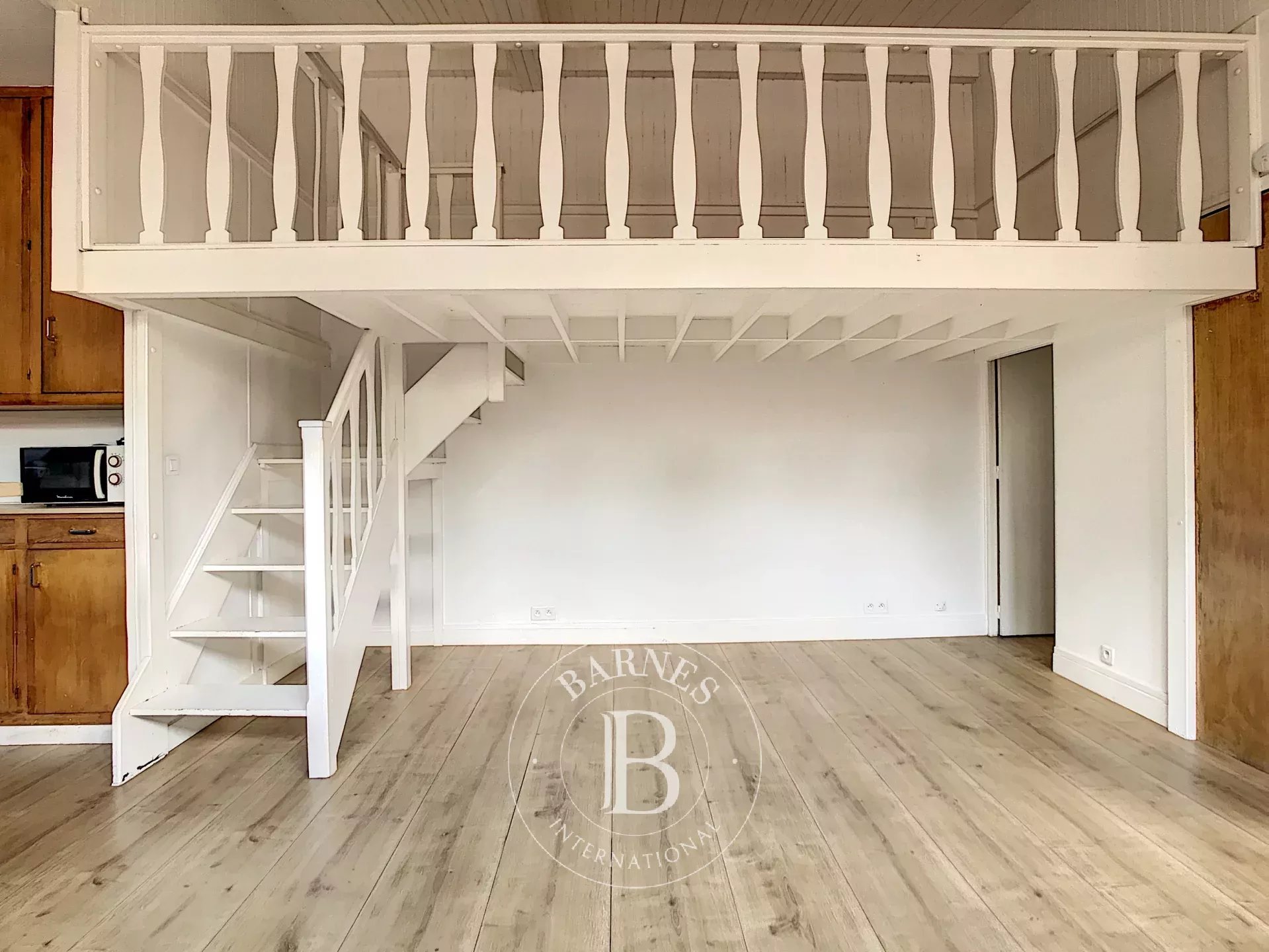 Daire Paris 18ème - picture 4