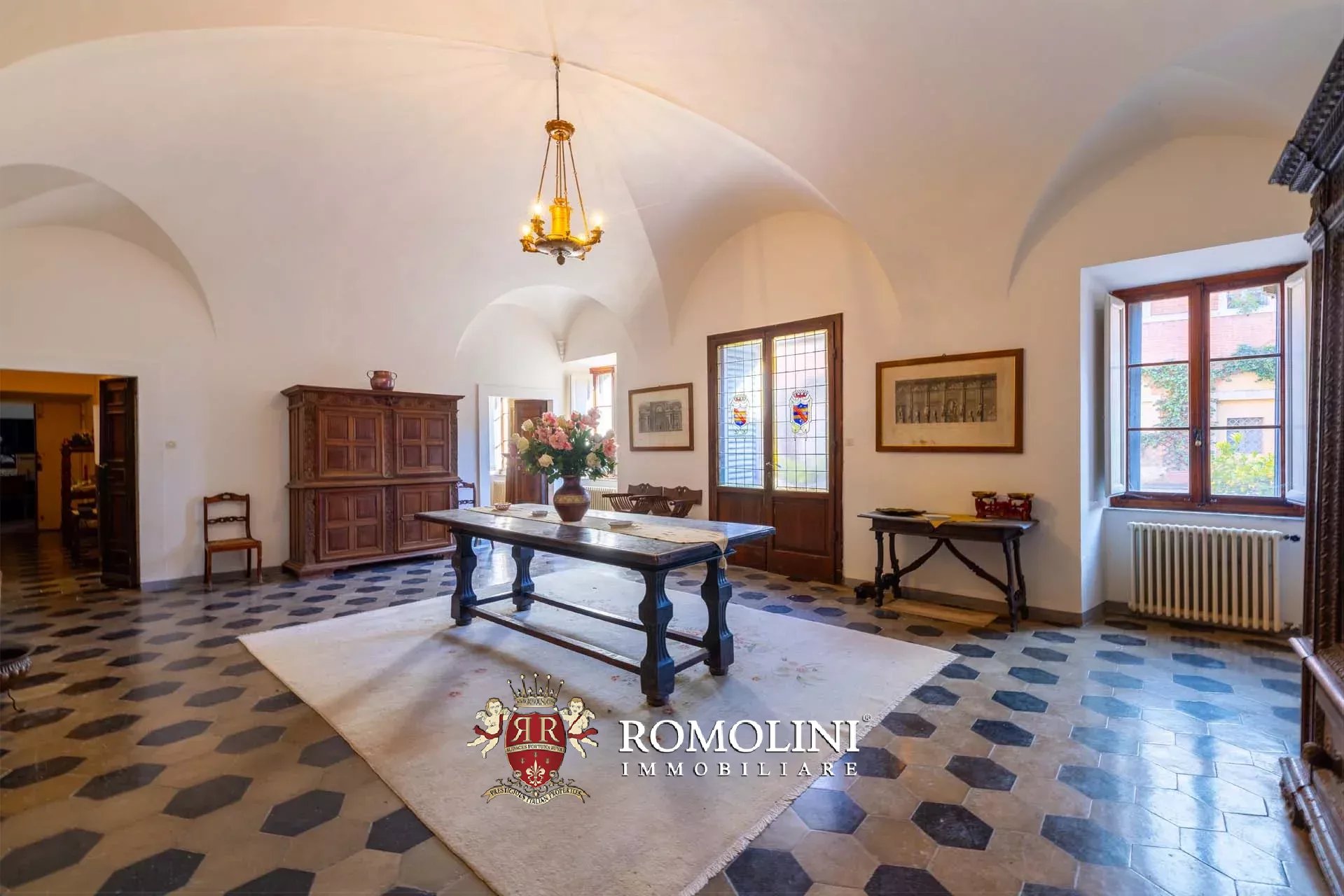 70 Bedroom Chateau's Image 30