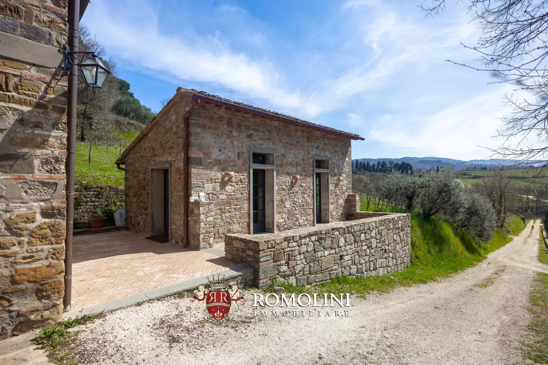 5 Bedroom Vineyard's Image 24