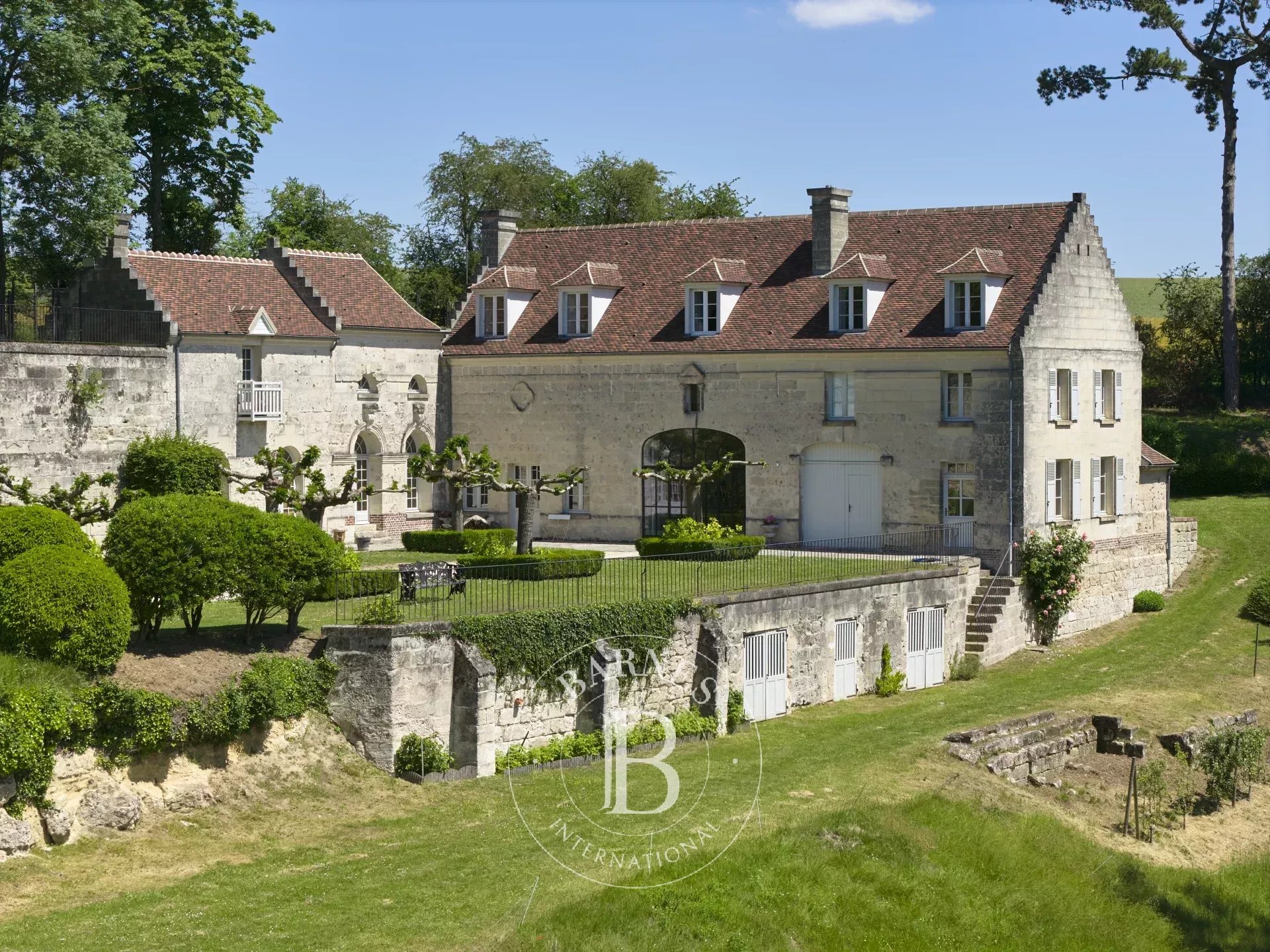 Vassens  - Château  - picture 16