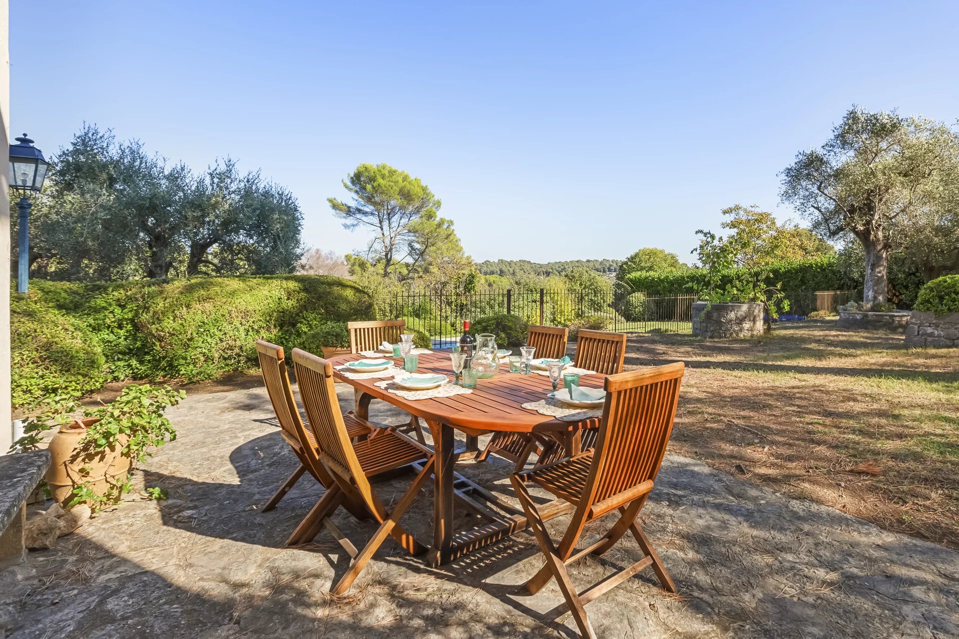 Beautiful house with swimming pool and large grounds - Grasse St Jacques Beautiful house with swimming pool and large grounds - Grasse St Jacques