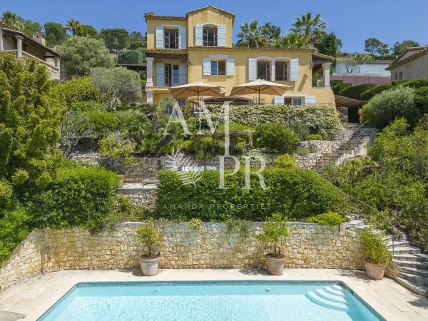 Luxury Villa Cannes: Sea View Family Estate in Gated Domain — photo 2