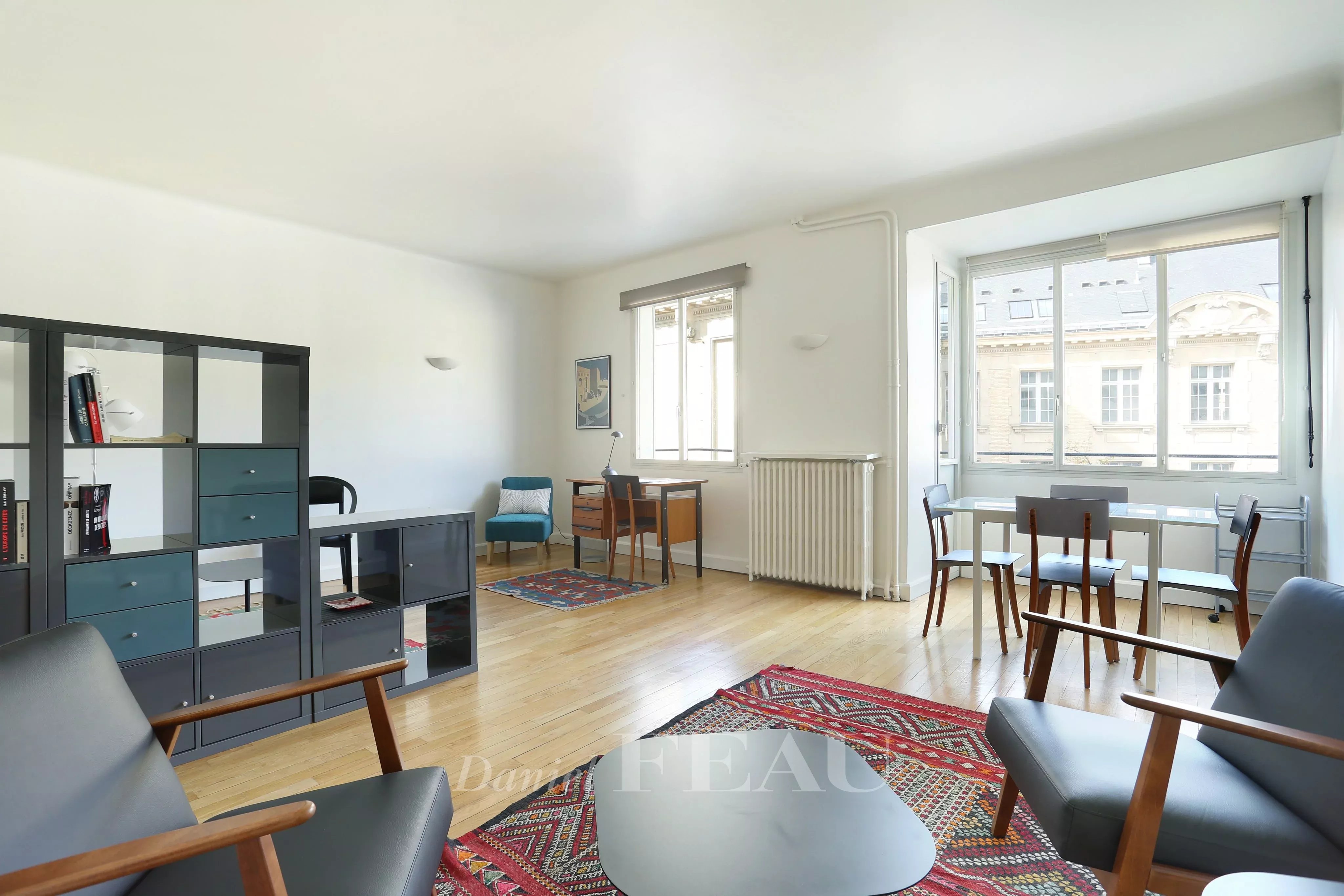 Living-room Natural light Wooden floor