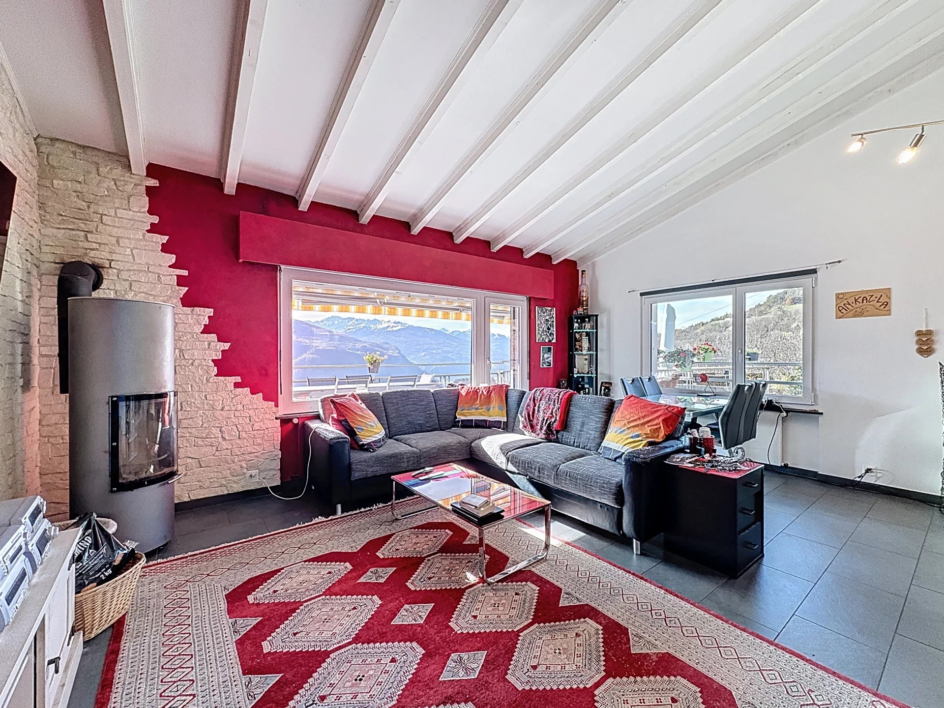 Spacieuse villa, vue panoramique et jacuzzi