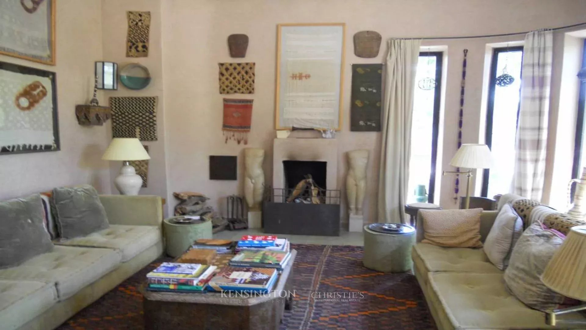 4 Bedroom Villa/Townhouse's Image 6