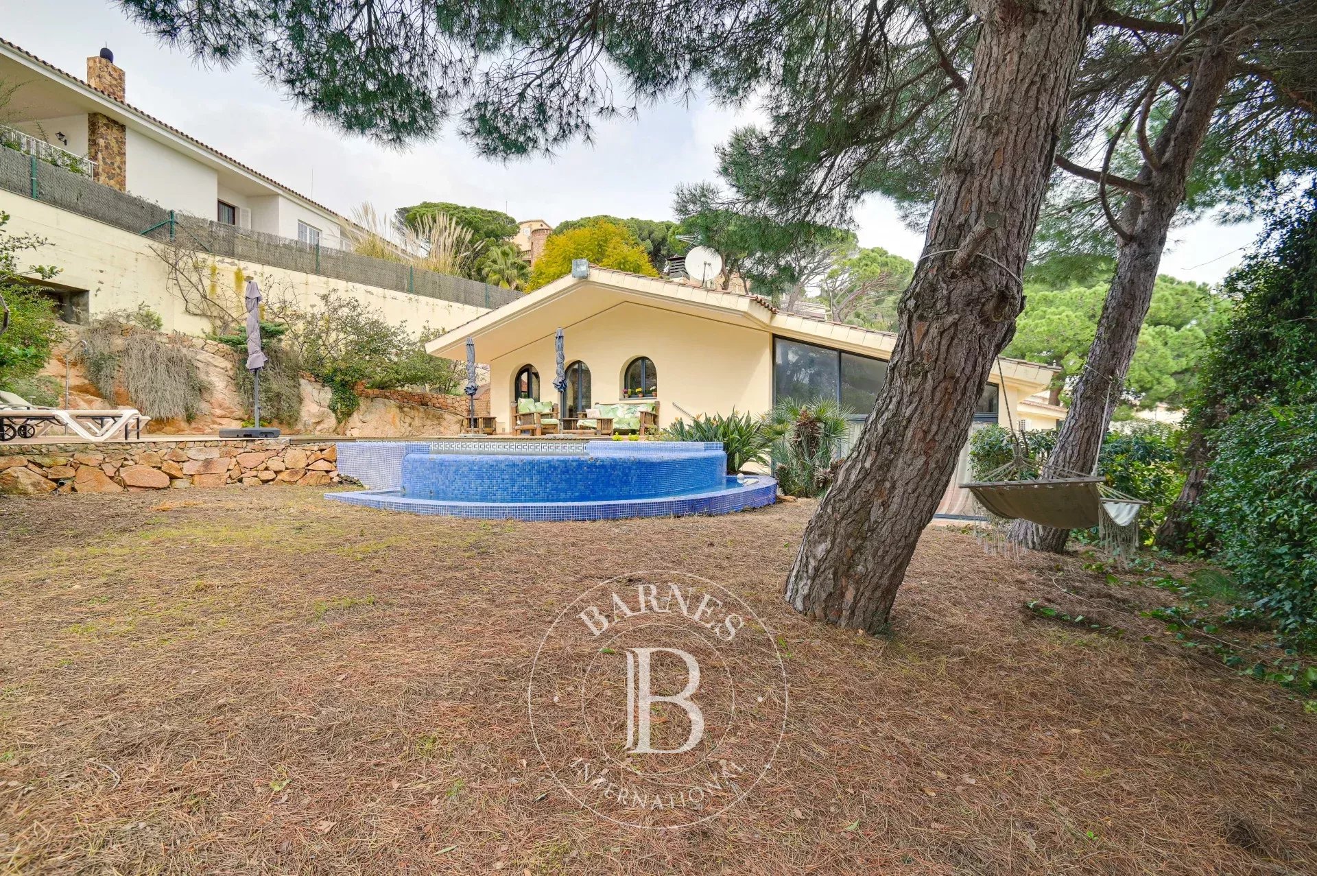 Magnificent villa with sea views in Sant Feliu de Guíxols, Costa Brava - picture 35