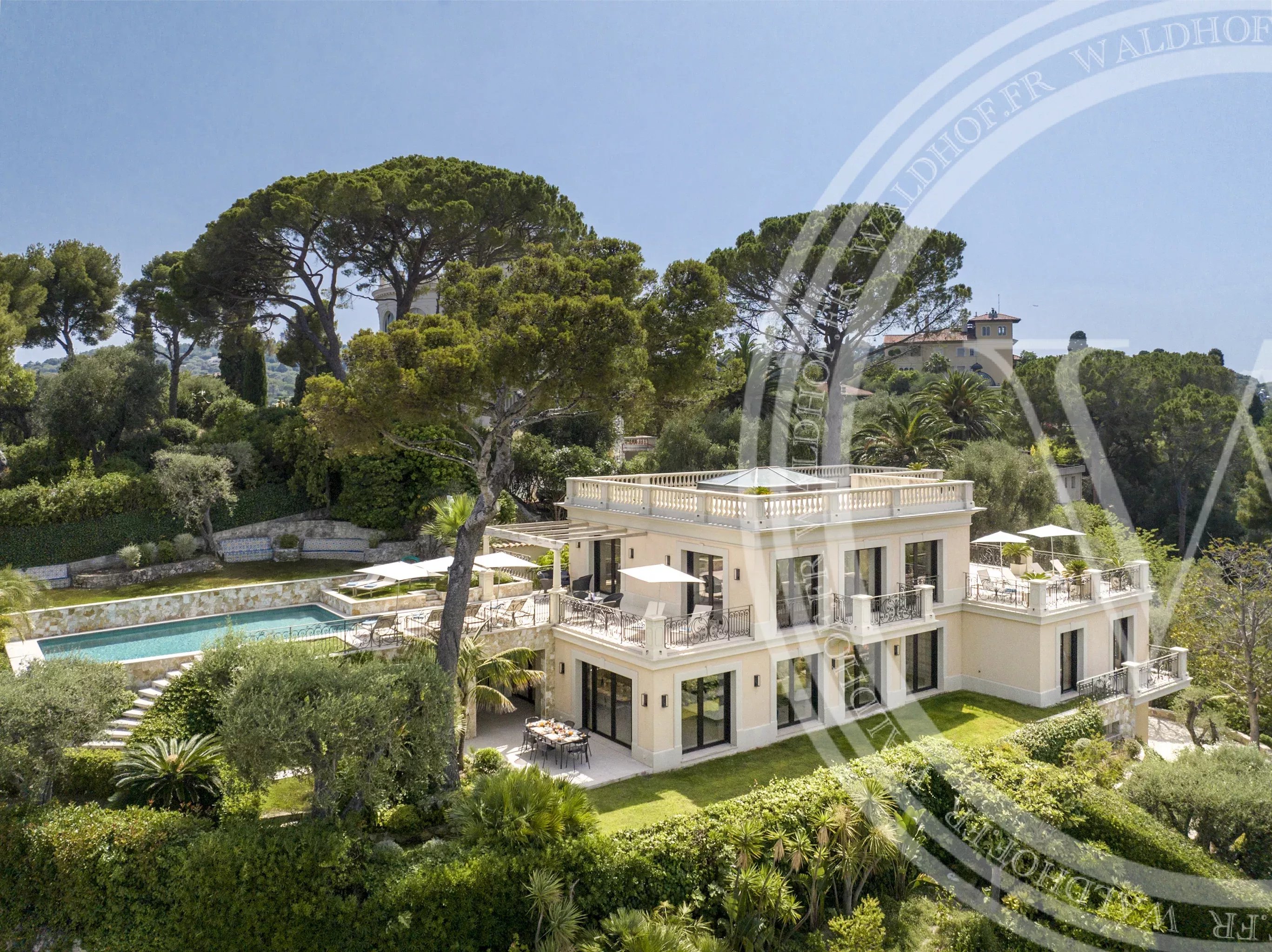 Villa Vue Mer et Volumes Exceptionnels à 21 min de Monaco