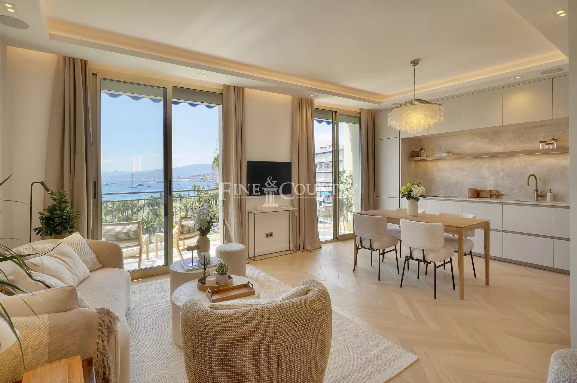Photo of Sea View apartment for sale on the Croisette, Cannes