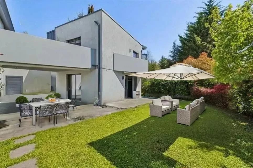 Maison moderne et spacieuse HPE