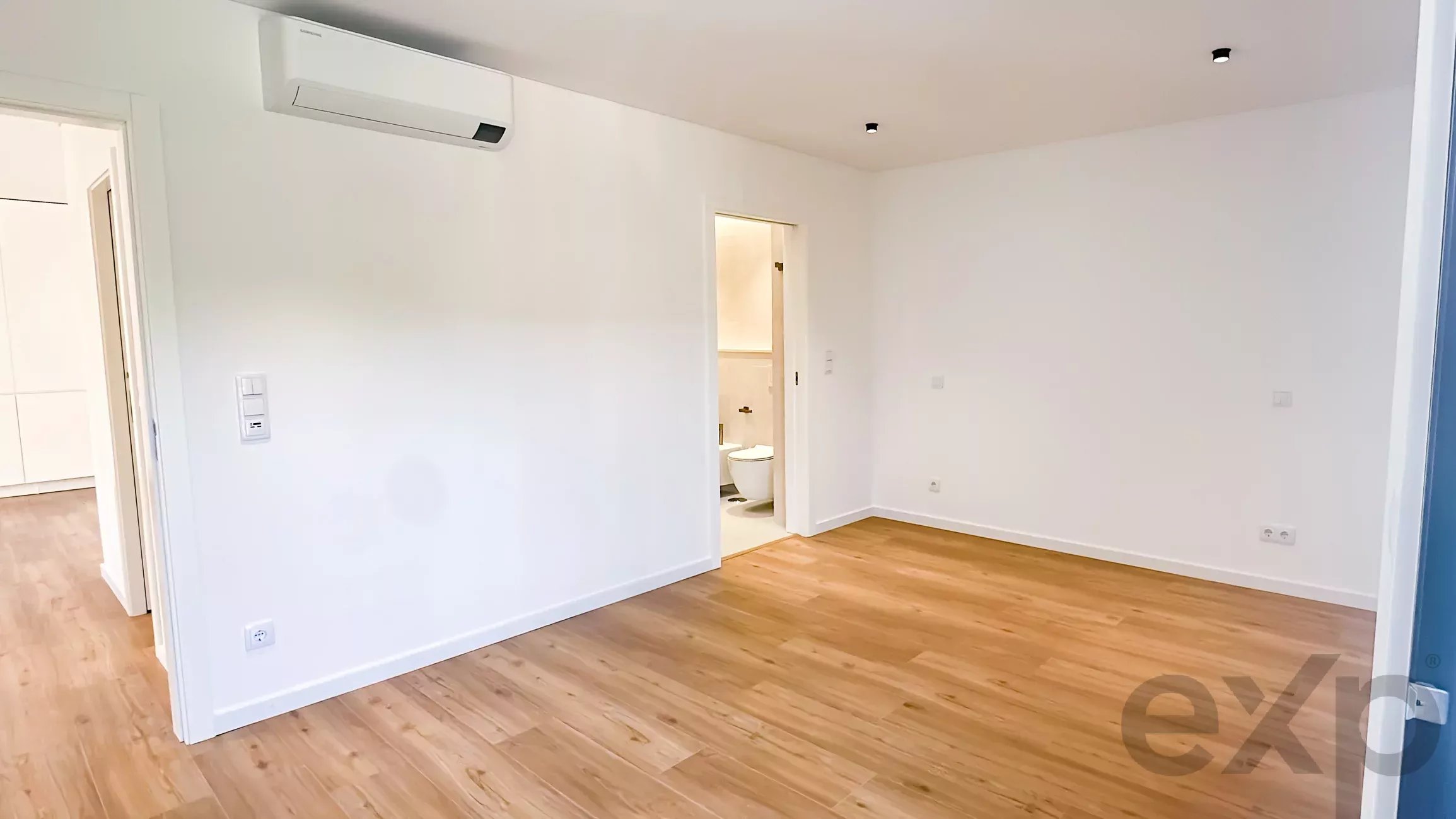 Modern 2-bedroom apartment in Alcabideche 86651620 image 37