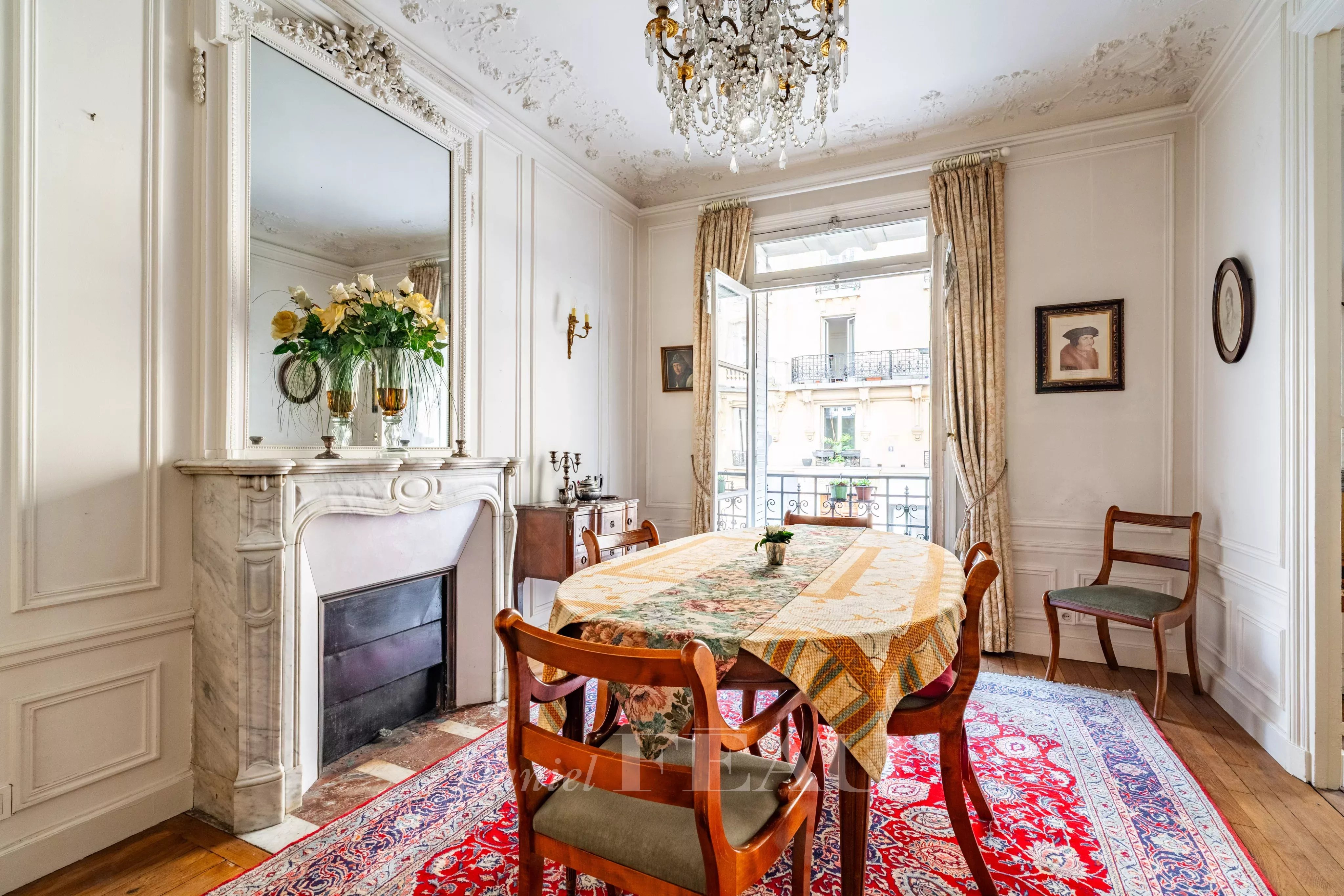 Sale Apartment Paris 15th