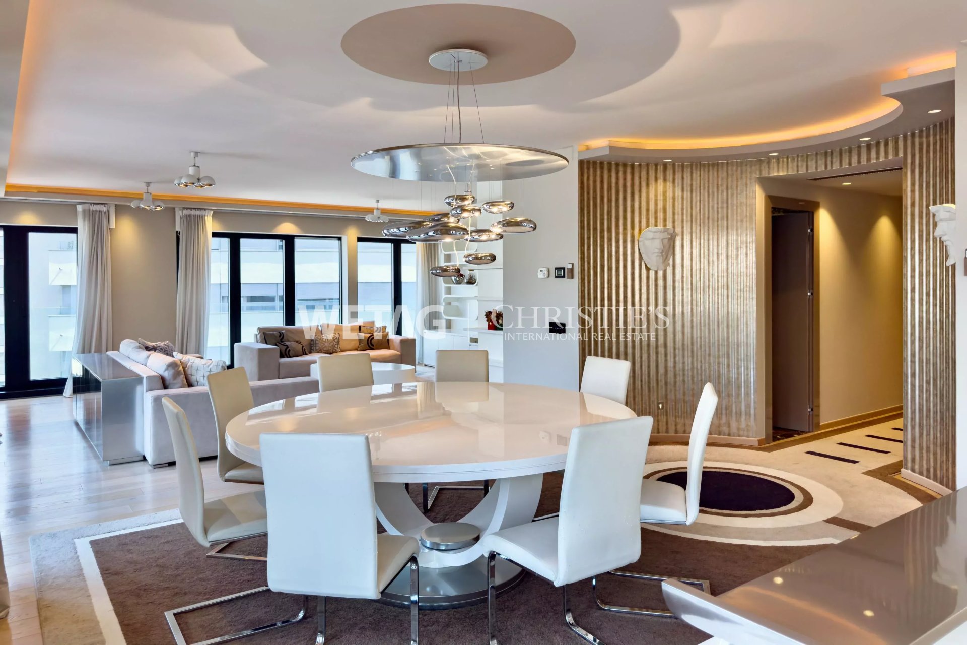 4 Bedroom Apartment/Flat's Image 4