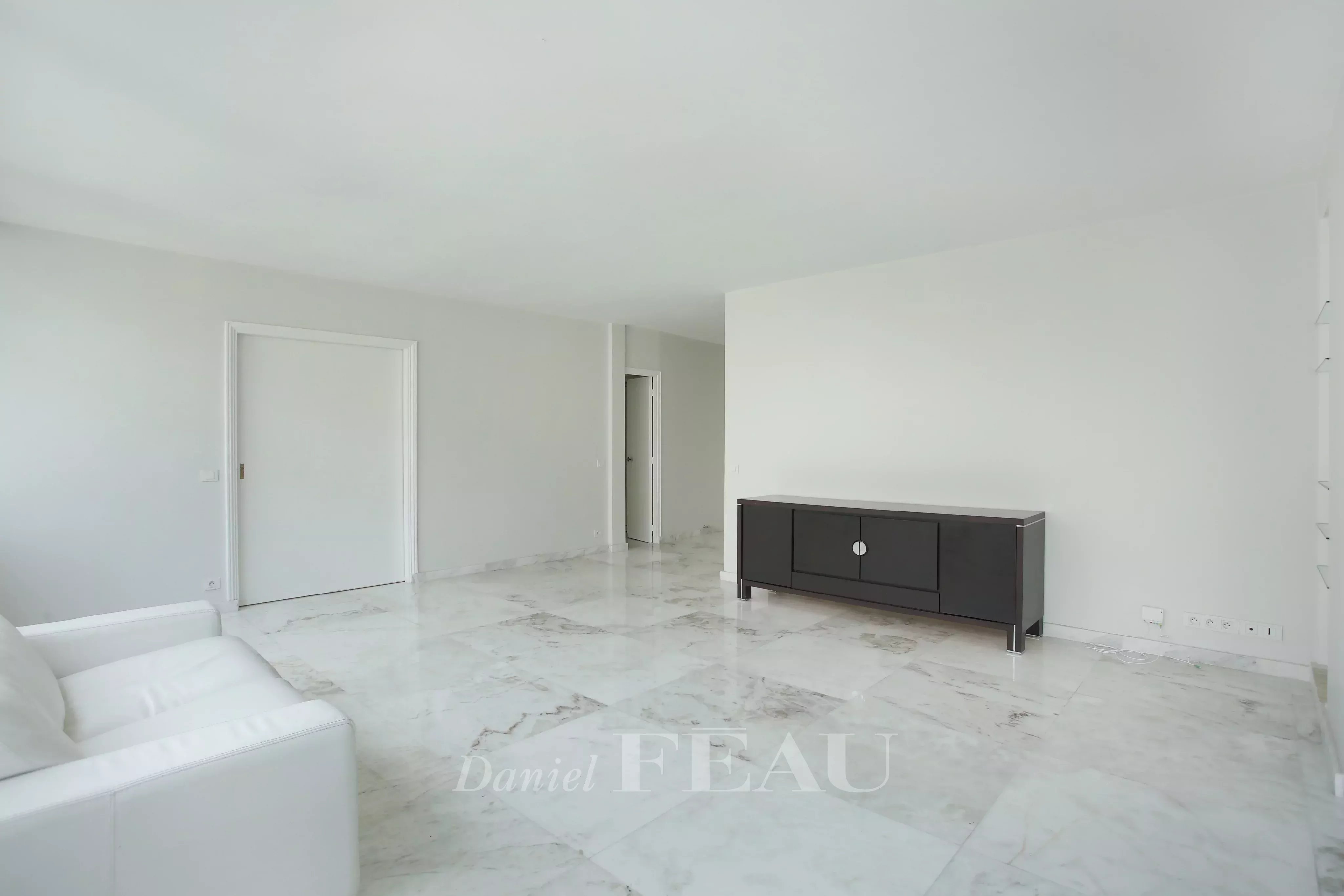Rental Apartment Paris 16th