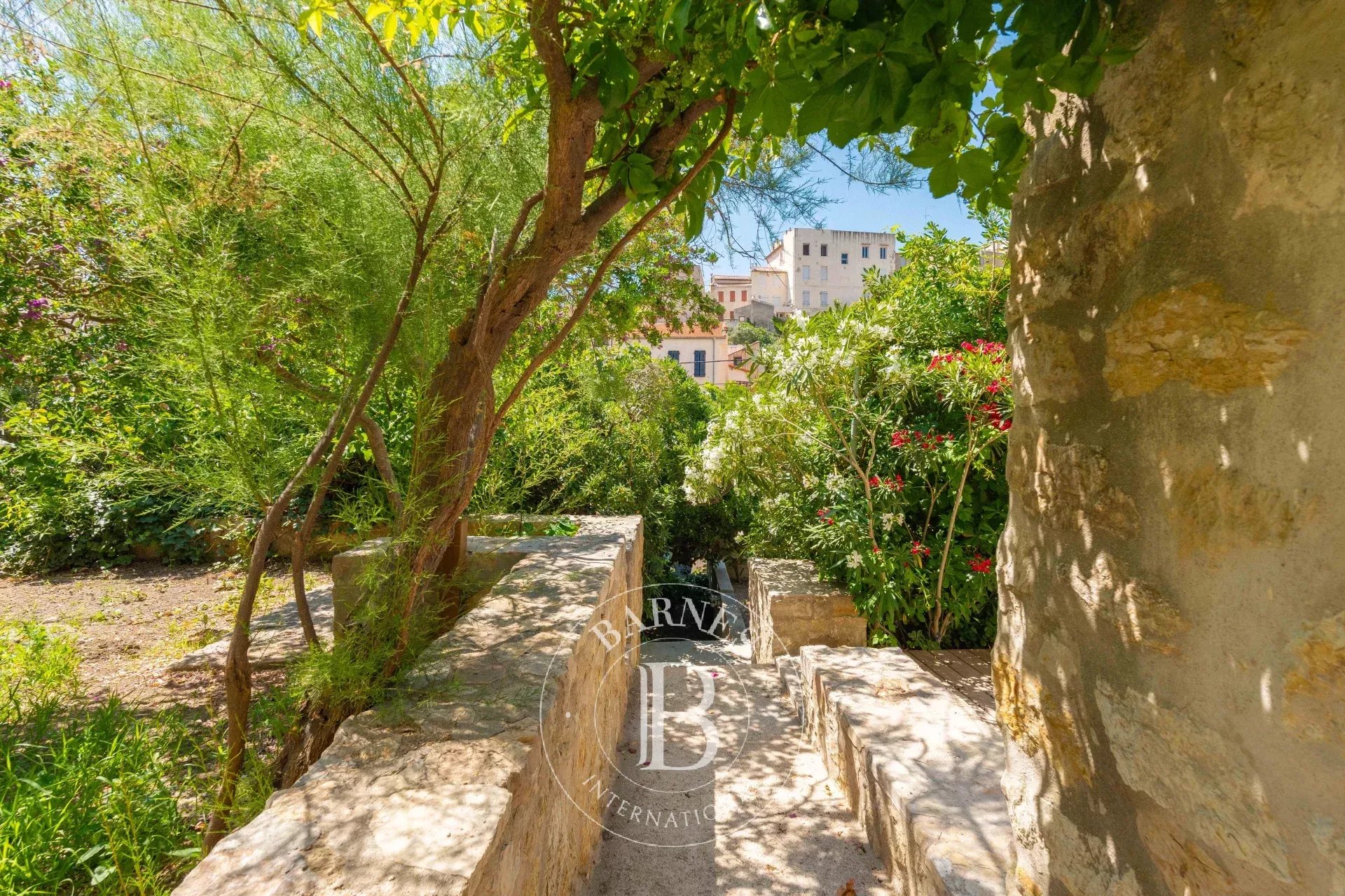 Villa Marseille 13007  -  ref 87058619 (picture 3)