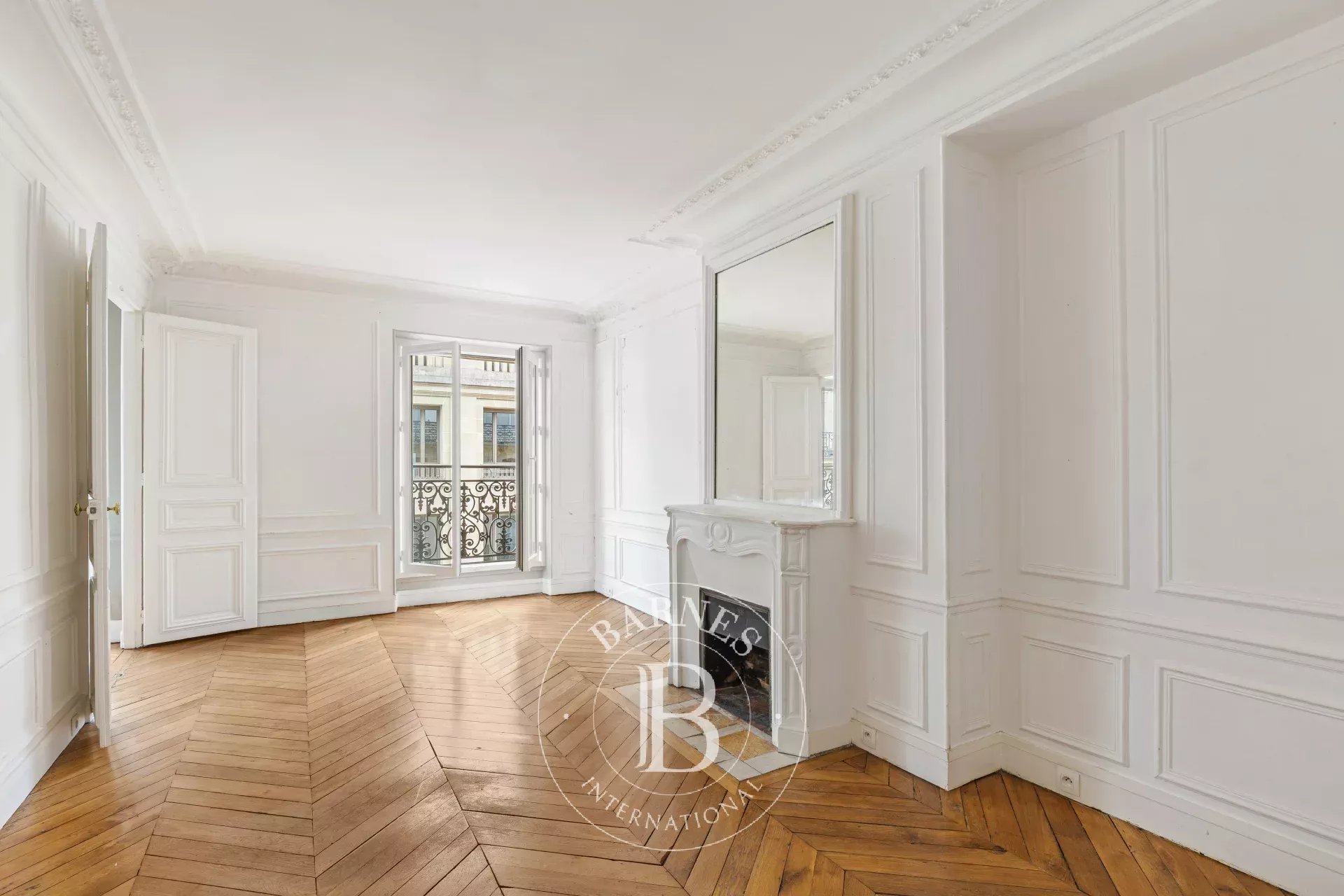 Paris  - Apartment 4 Bedrooms - picture 8