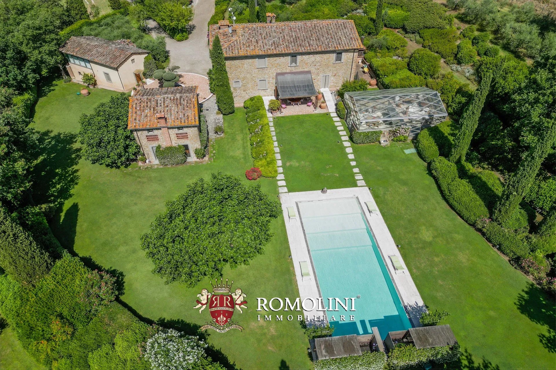 4 Bedroom Villa/Townhouse's Image 7