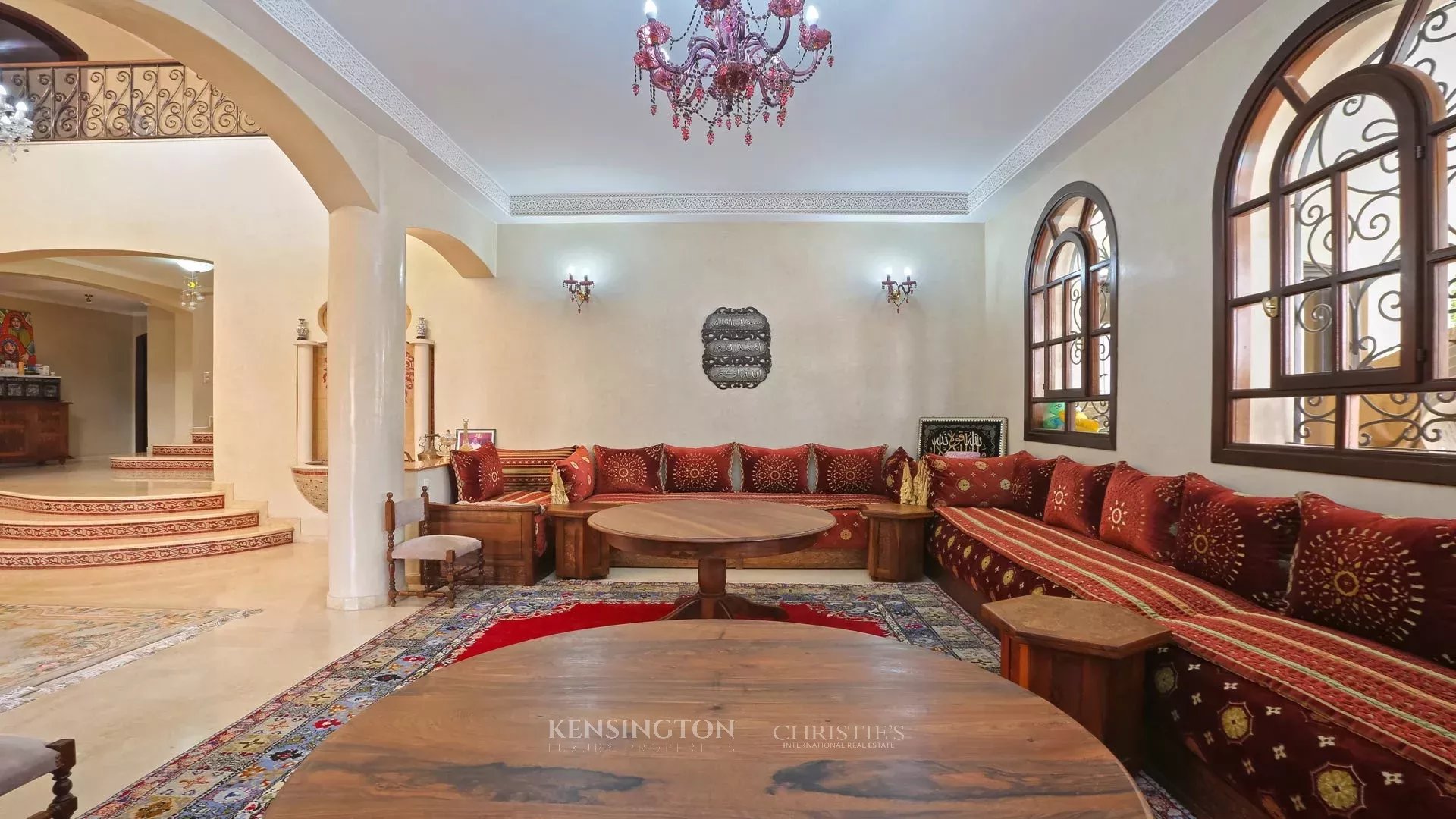 5 Bedroom Villa/Townhouse's Image 9