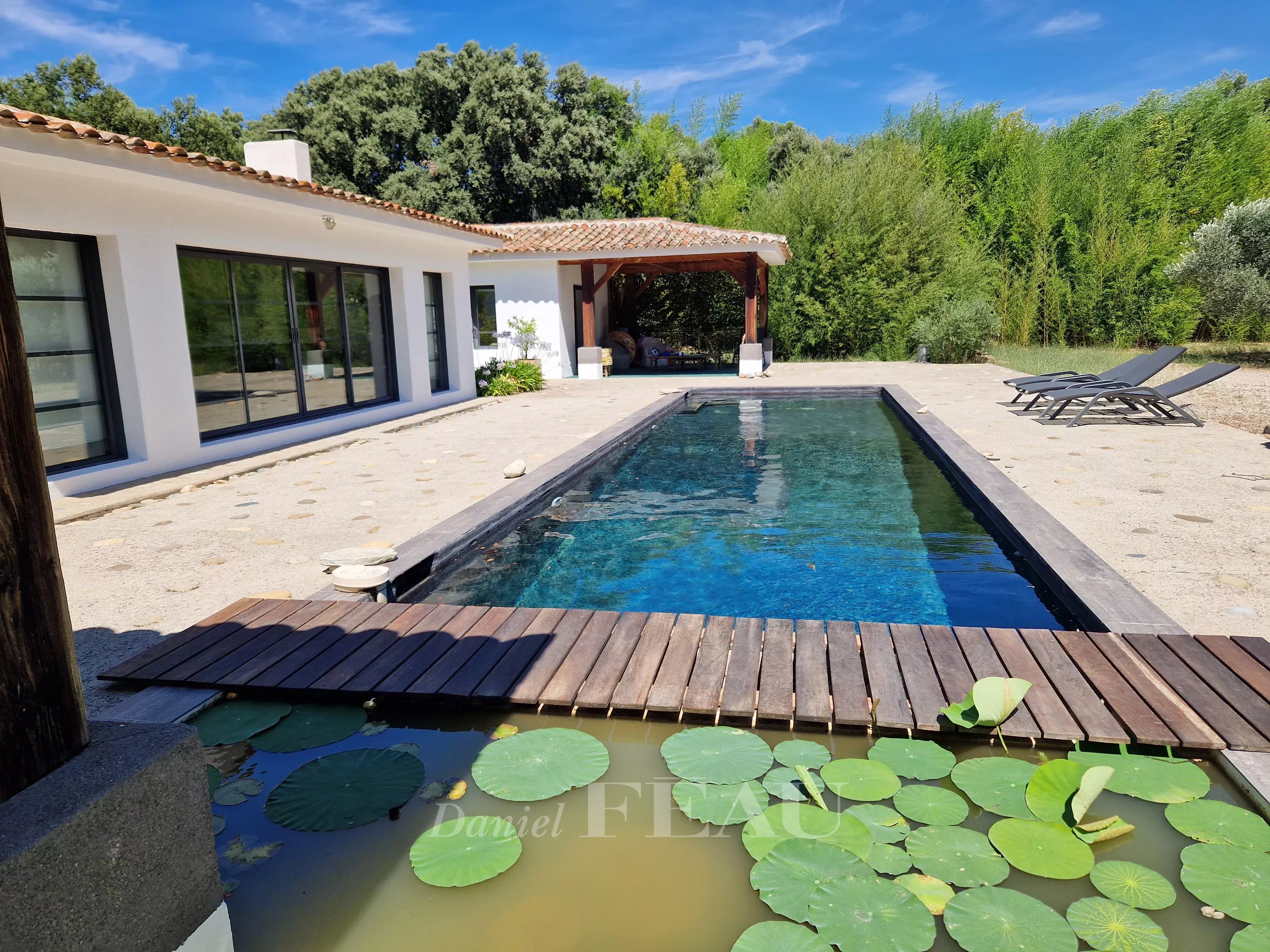 Sale House Saint-Marc-Jaumegarde