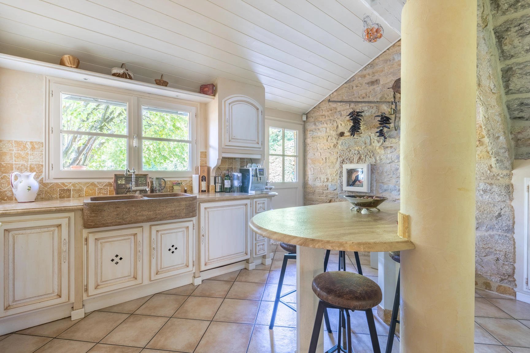 MAISON 5 pièces 140 m²